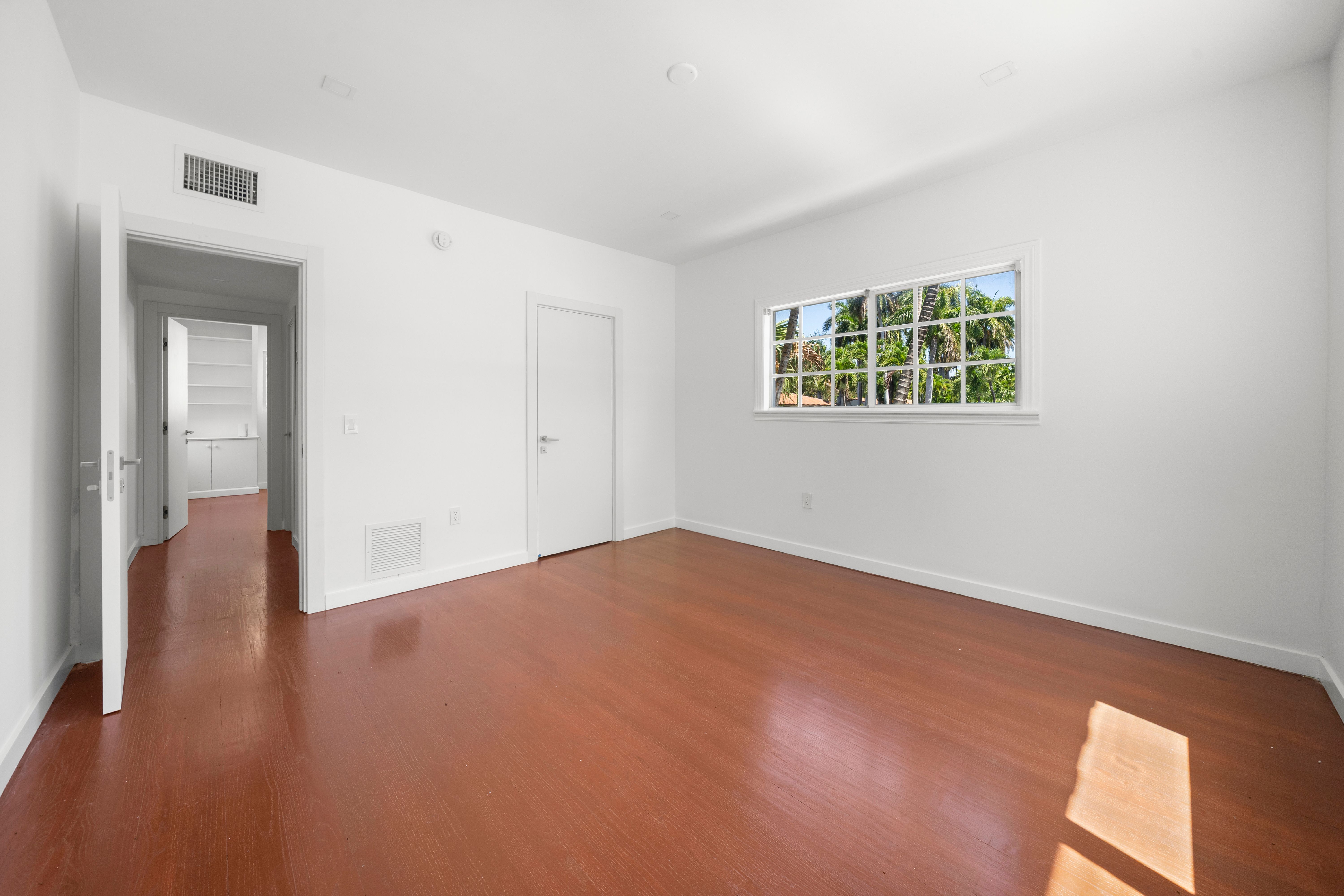 5824 Alton Road Miami Beach FL 33140