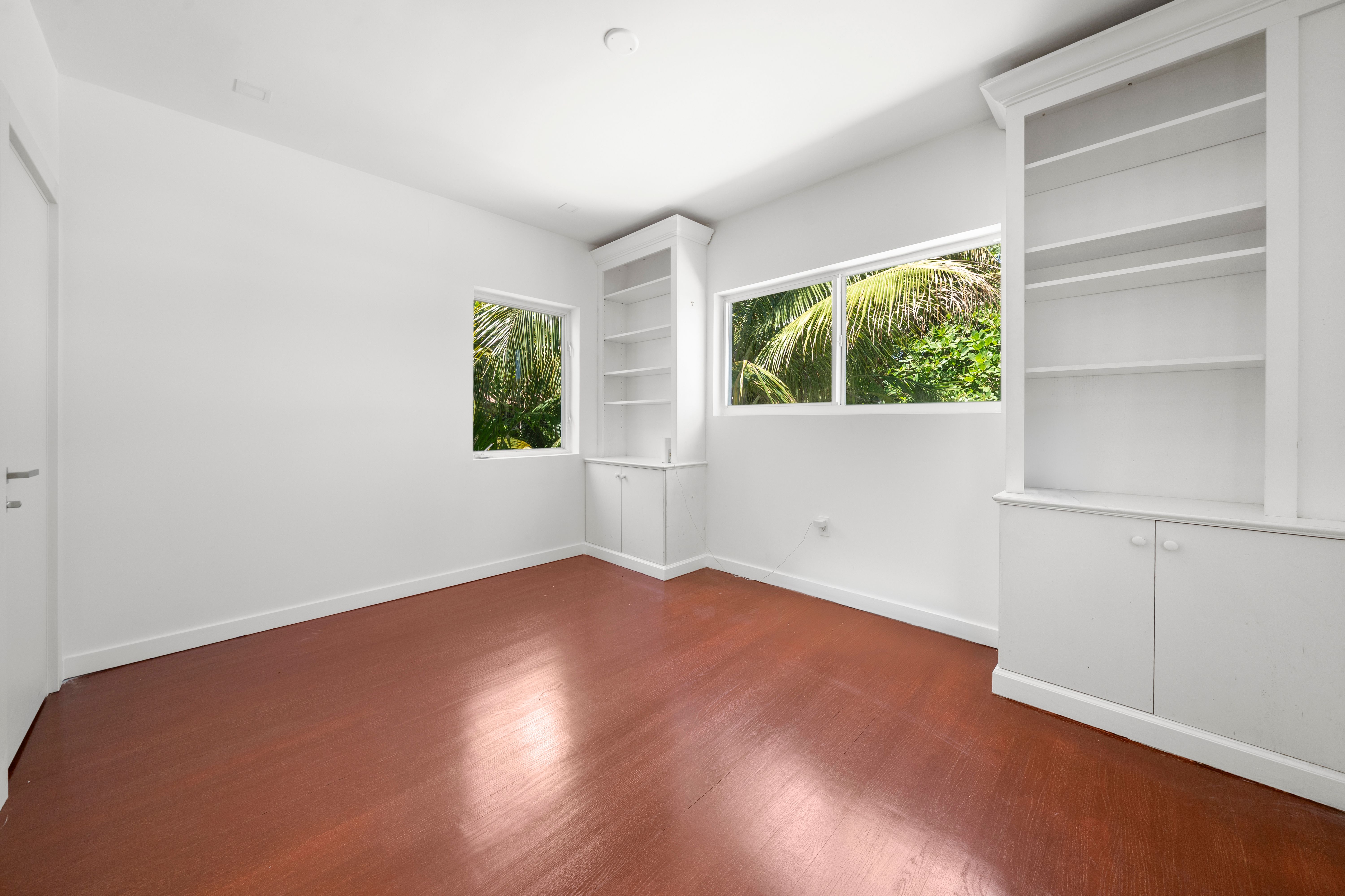 5824 Alton Road Miami Beach FL 33140