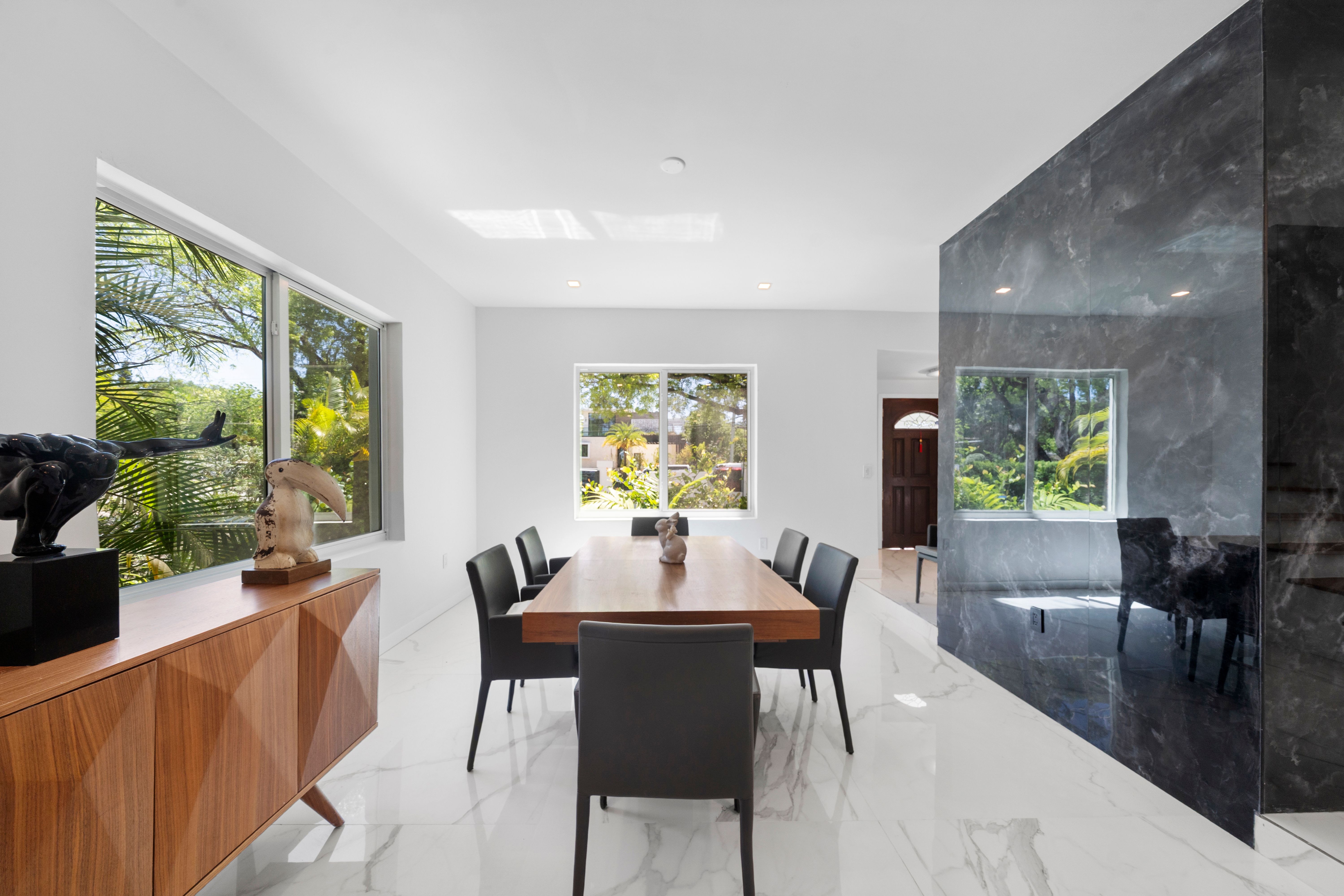 5824 Alton Road Miami Beach FL 33140