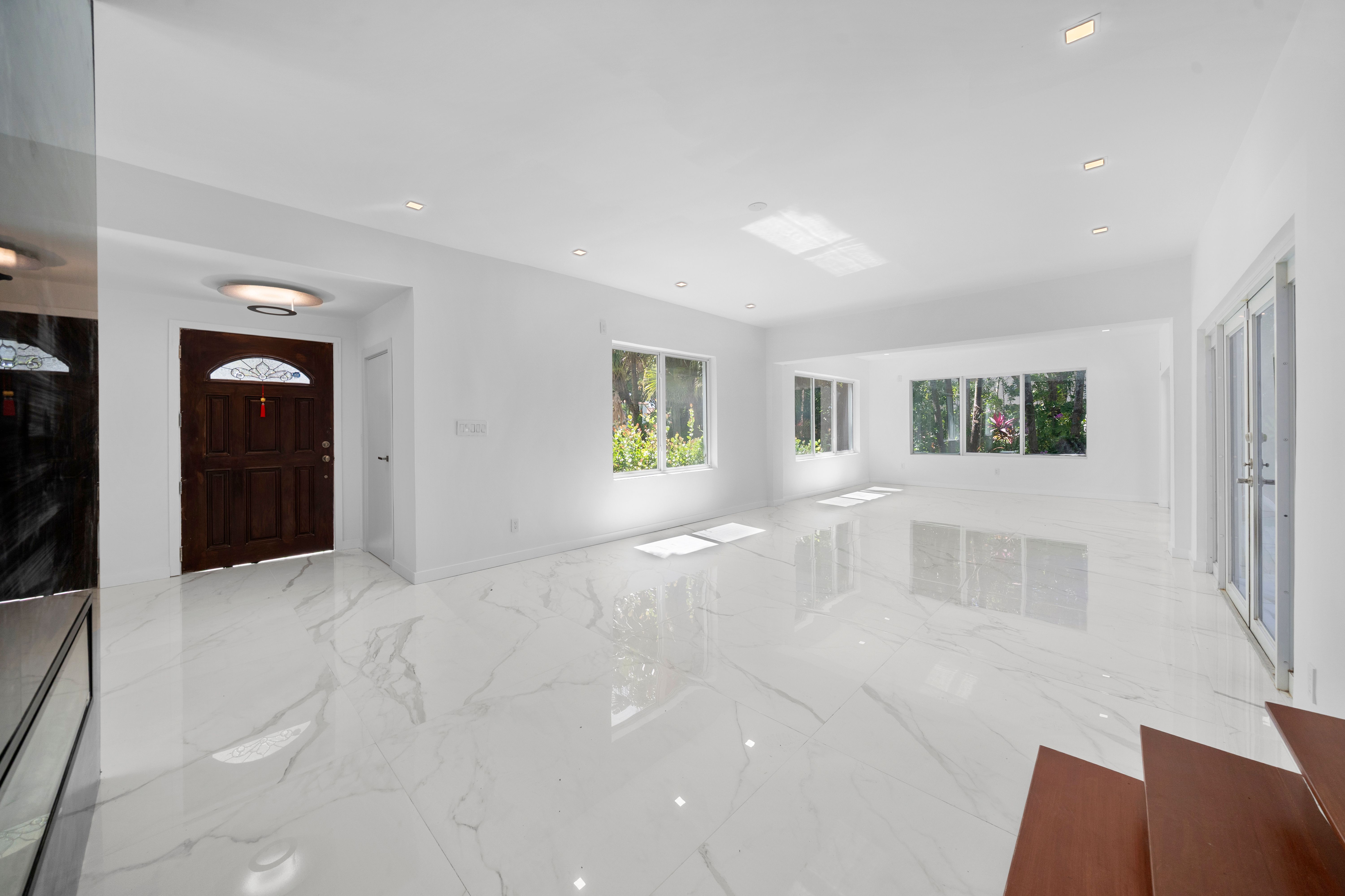 5824 Alton Road Miami Beach FL 33140