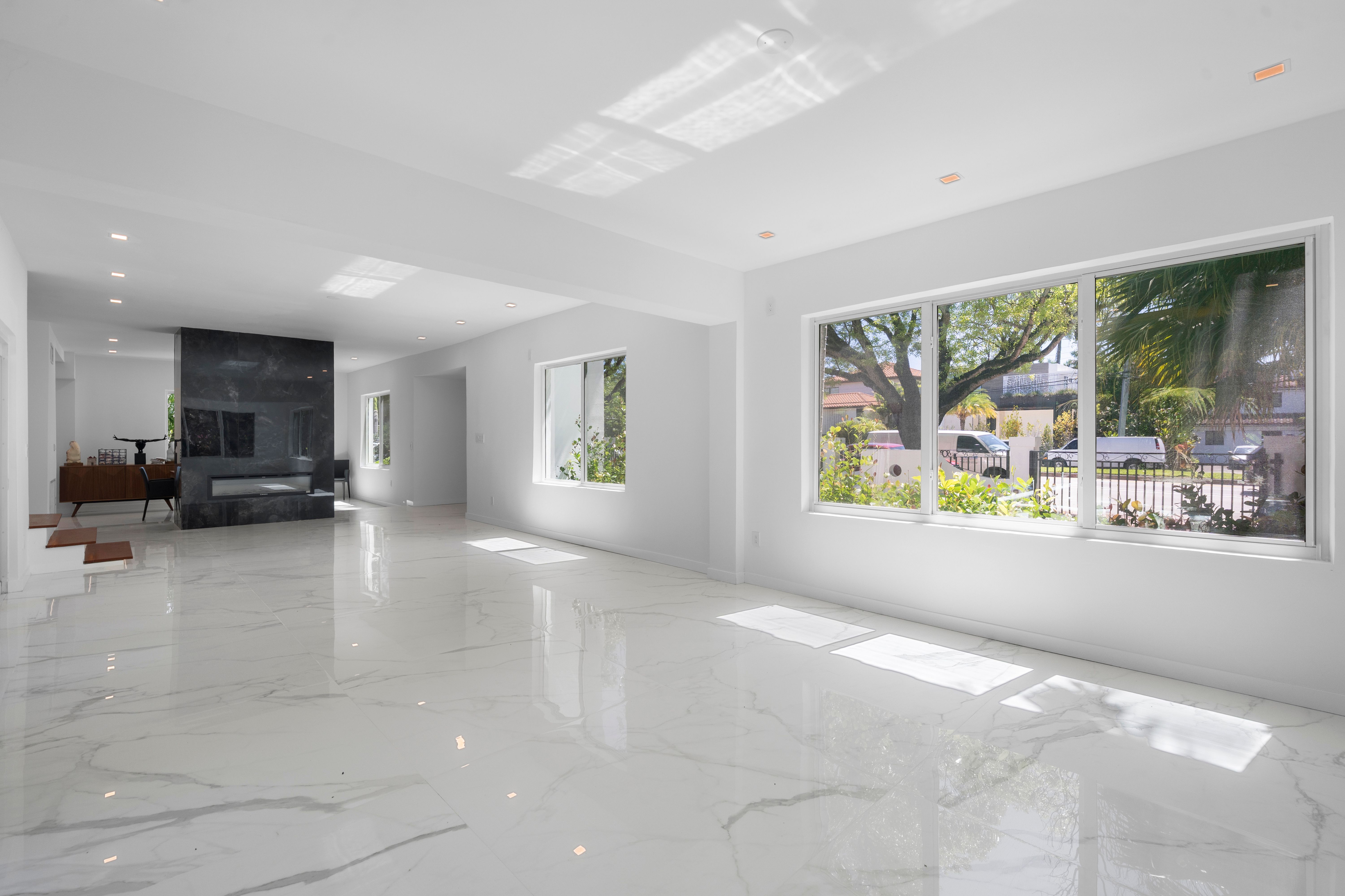 5824 Alton Road Miami Beach FL 33140