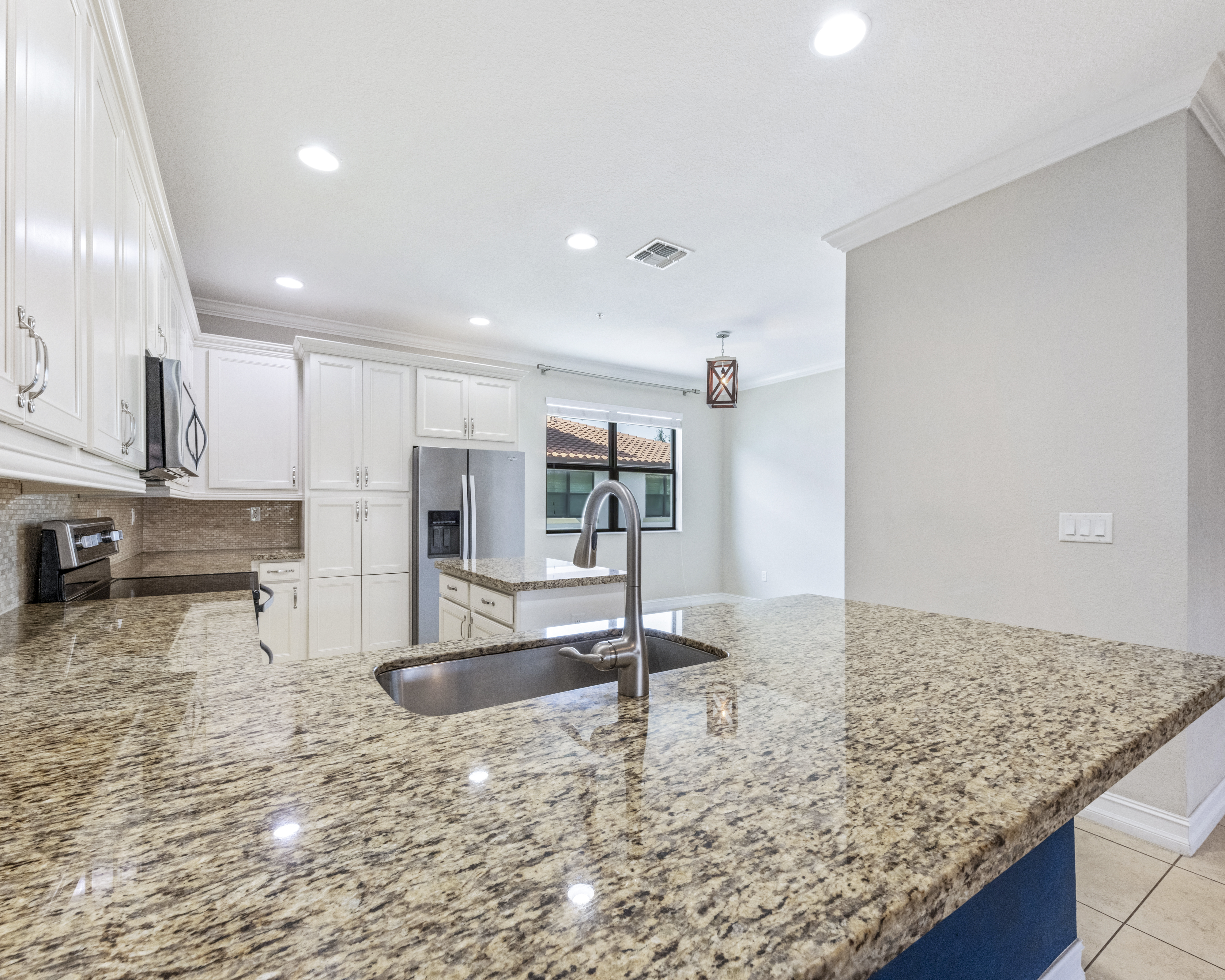 11348 SW 14th Street Pembroke Pines FL 33025