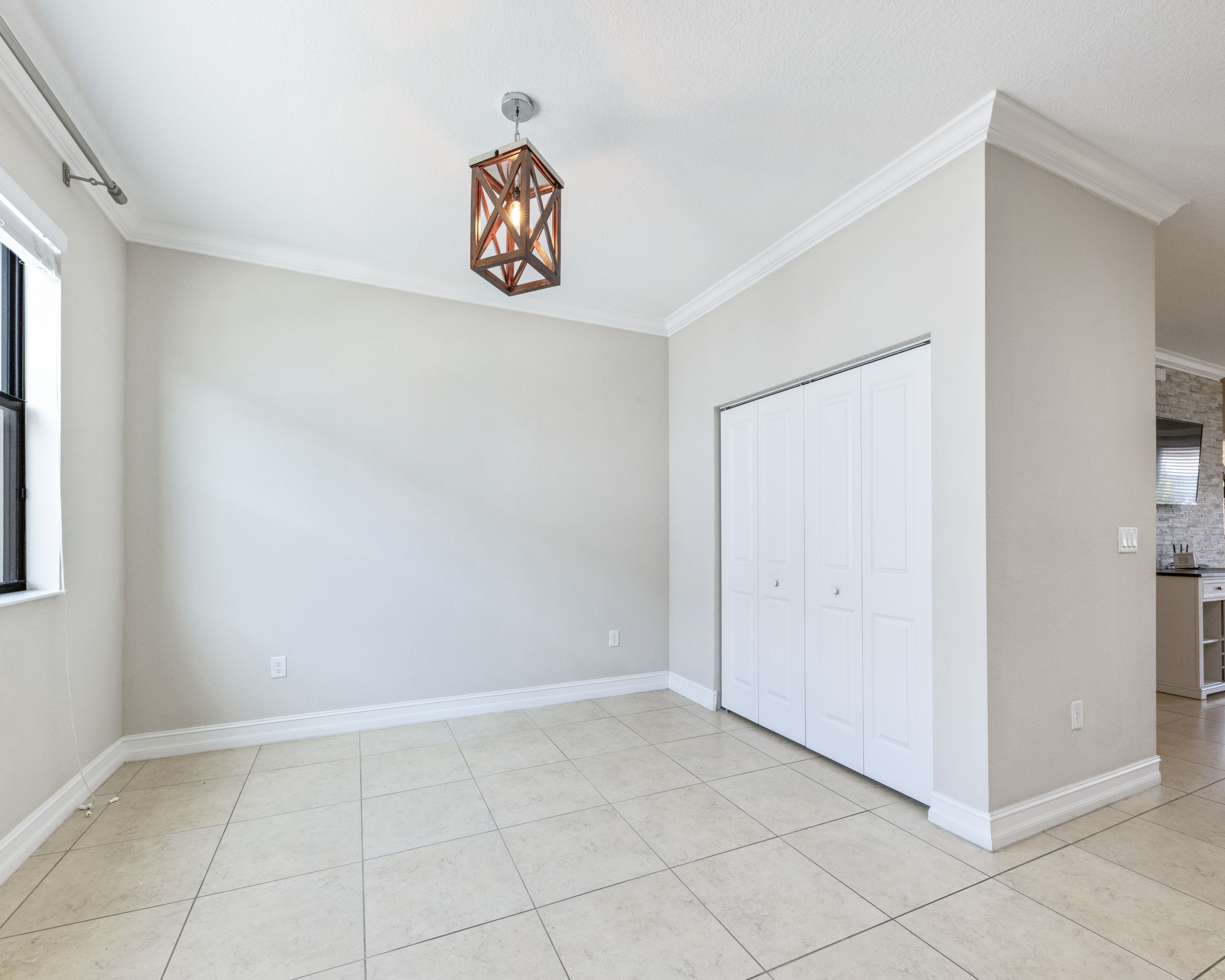 11348 SW 14th Street Pembroke Pines FL 33025