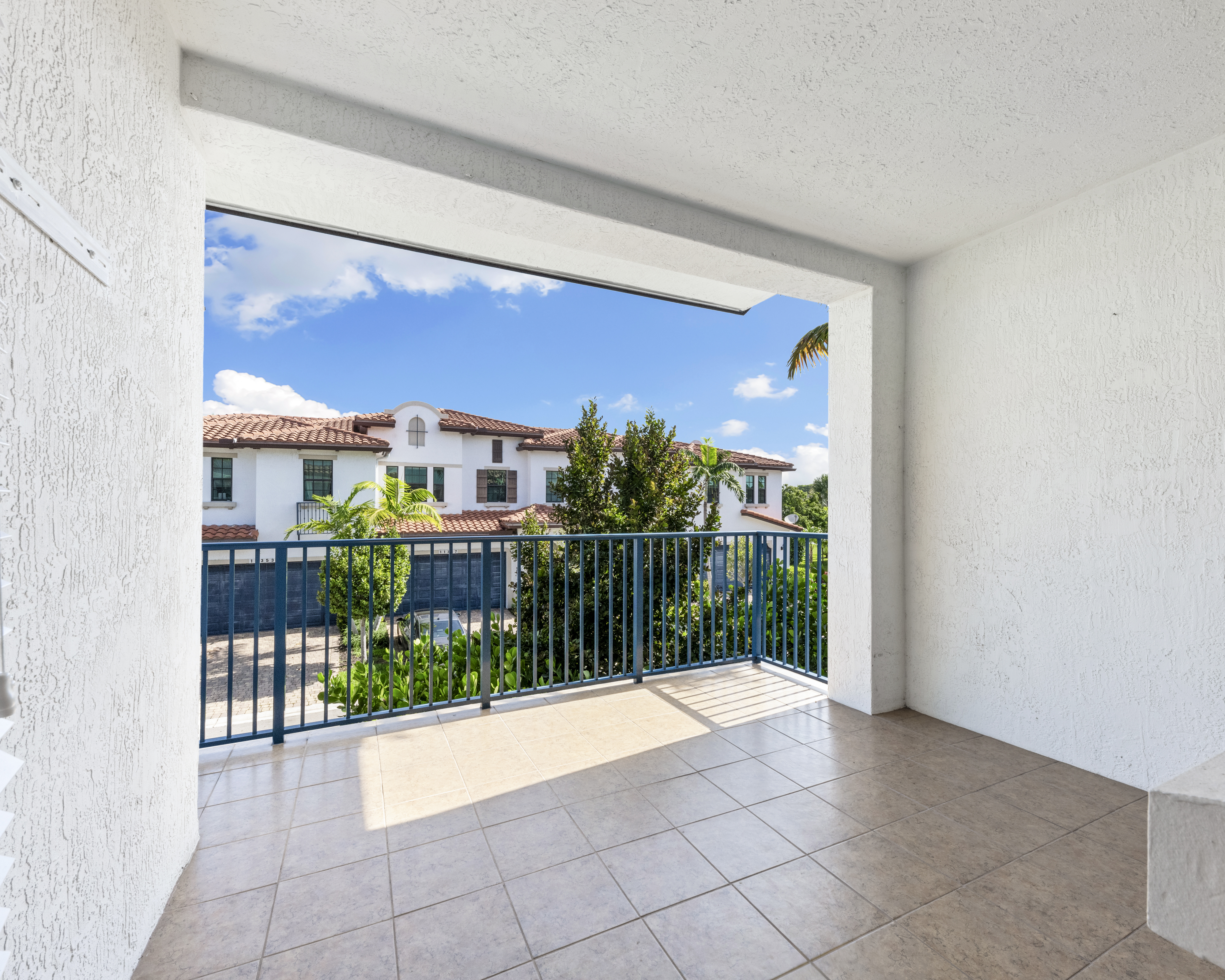11348 SW 14th Street Pembroke Pines FL 33025