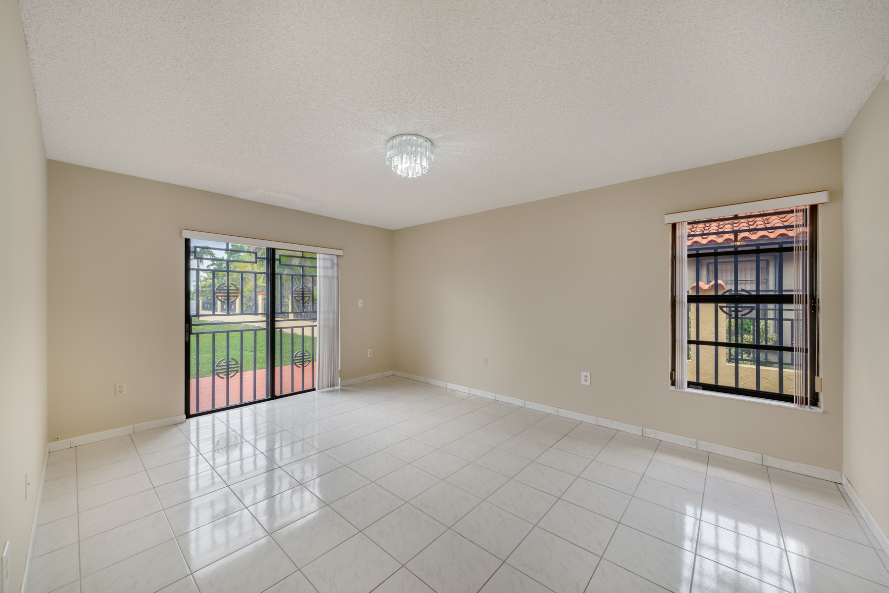 14452 SW 43rd Terrace Miami FL 33175