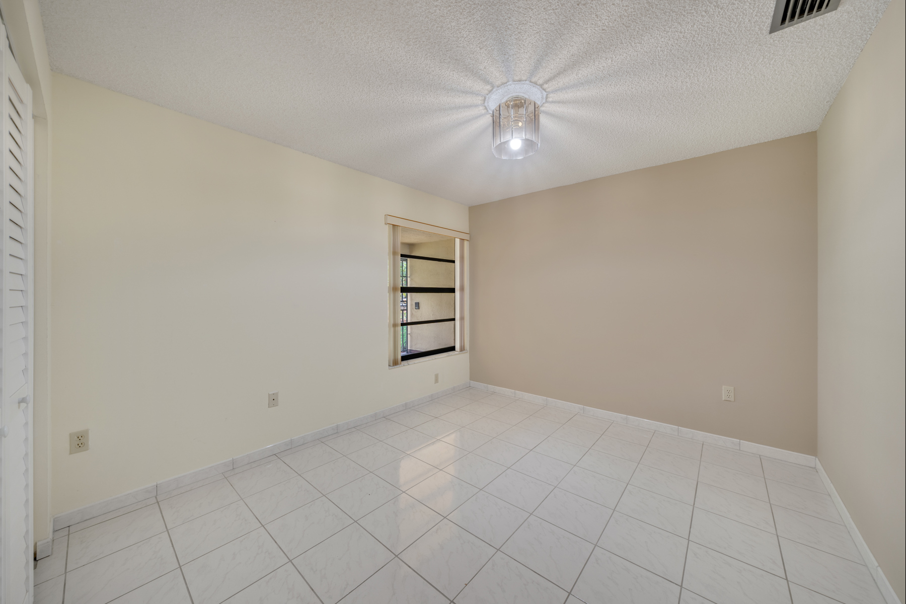 14452 SW 43rd Terrace Miami FL 33175