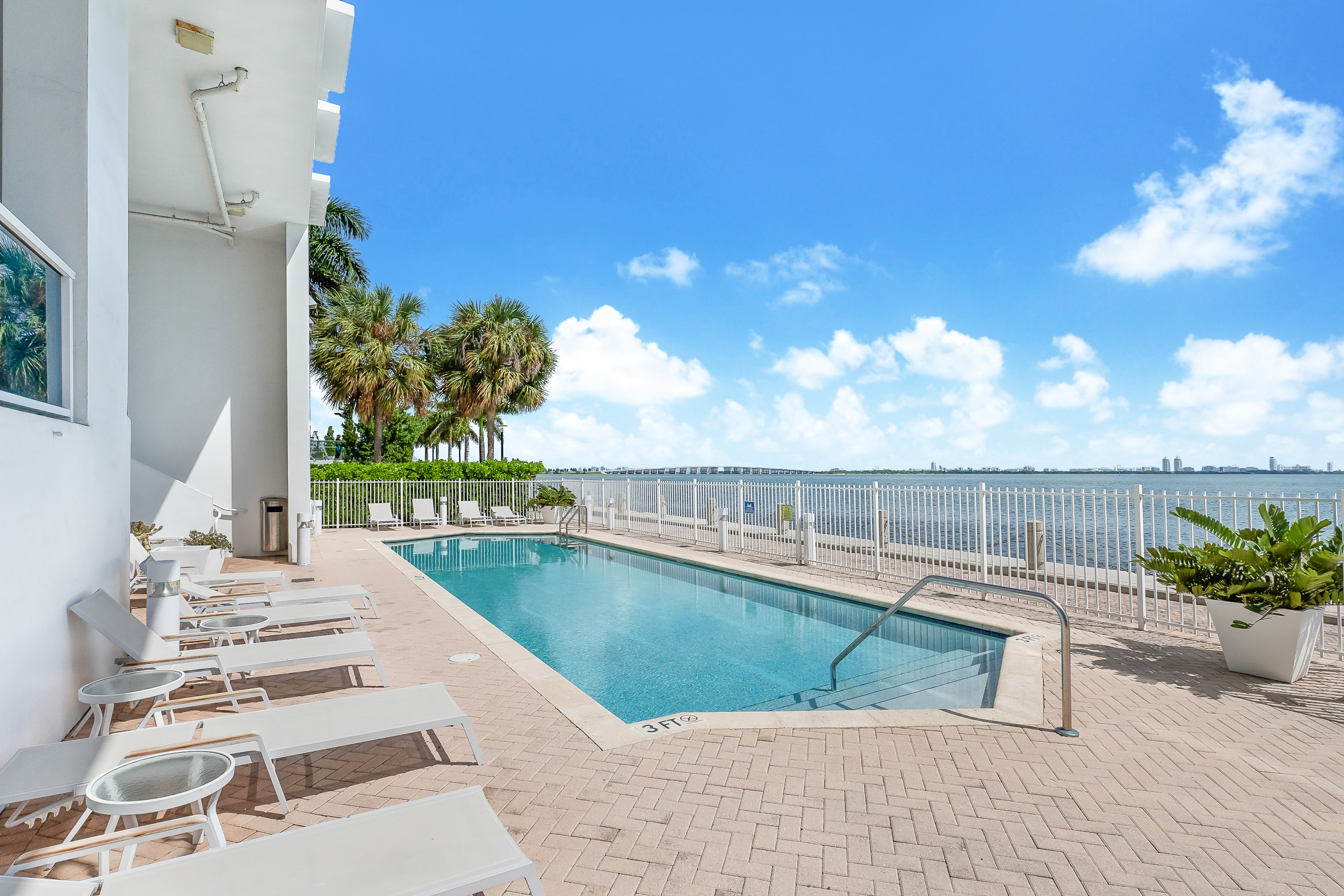 725 NE 22nd Street Miami FL 33137