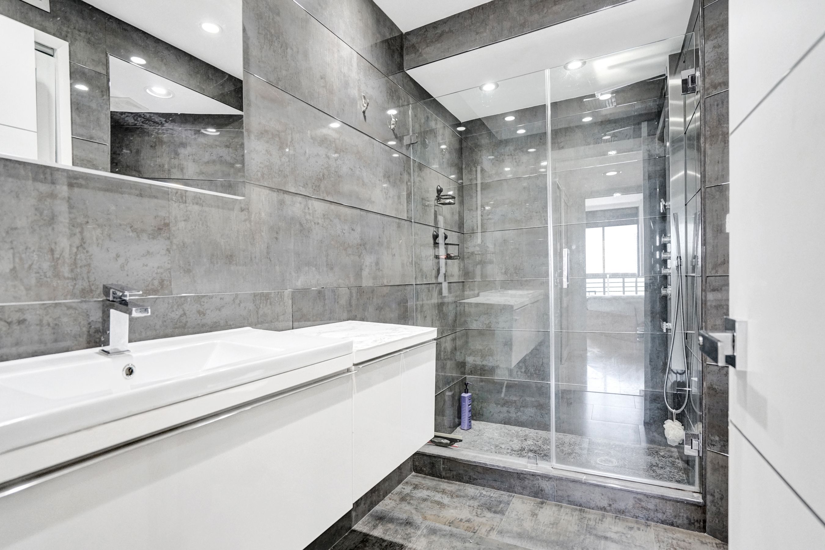 19101 NE 36th Place Aventura FL 33180