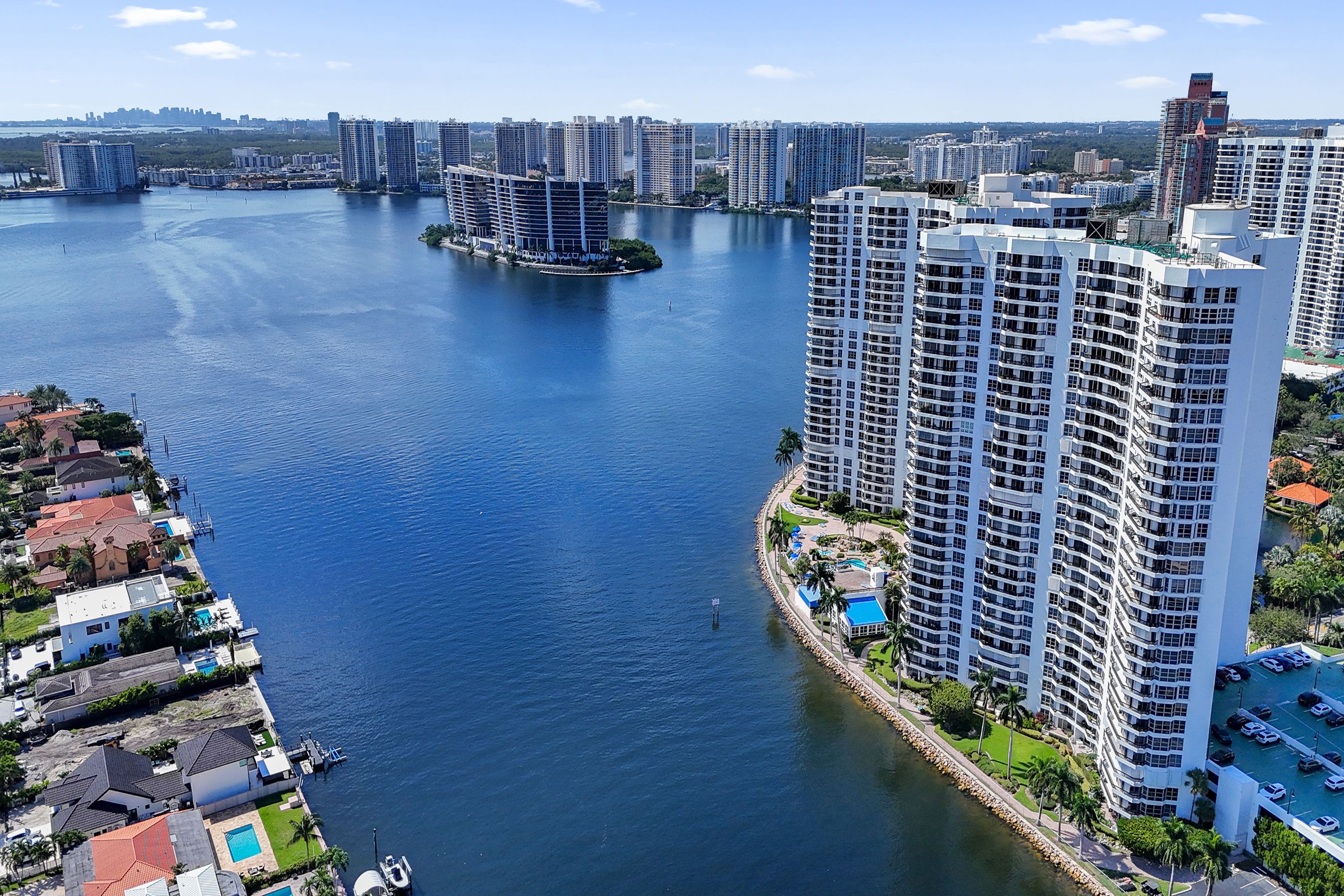 19101 NE 36th Place Aventura FL 33180
