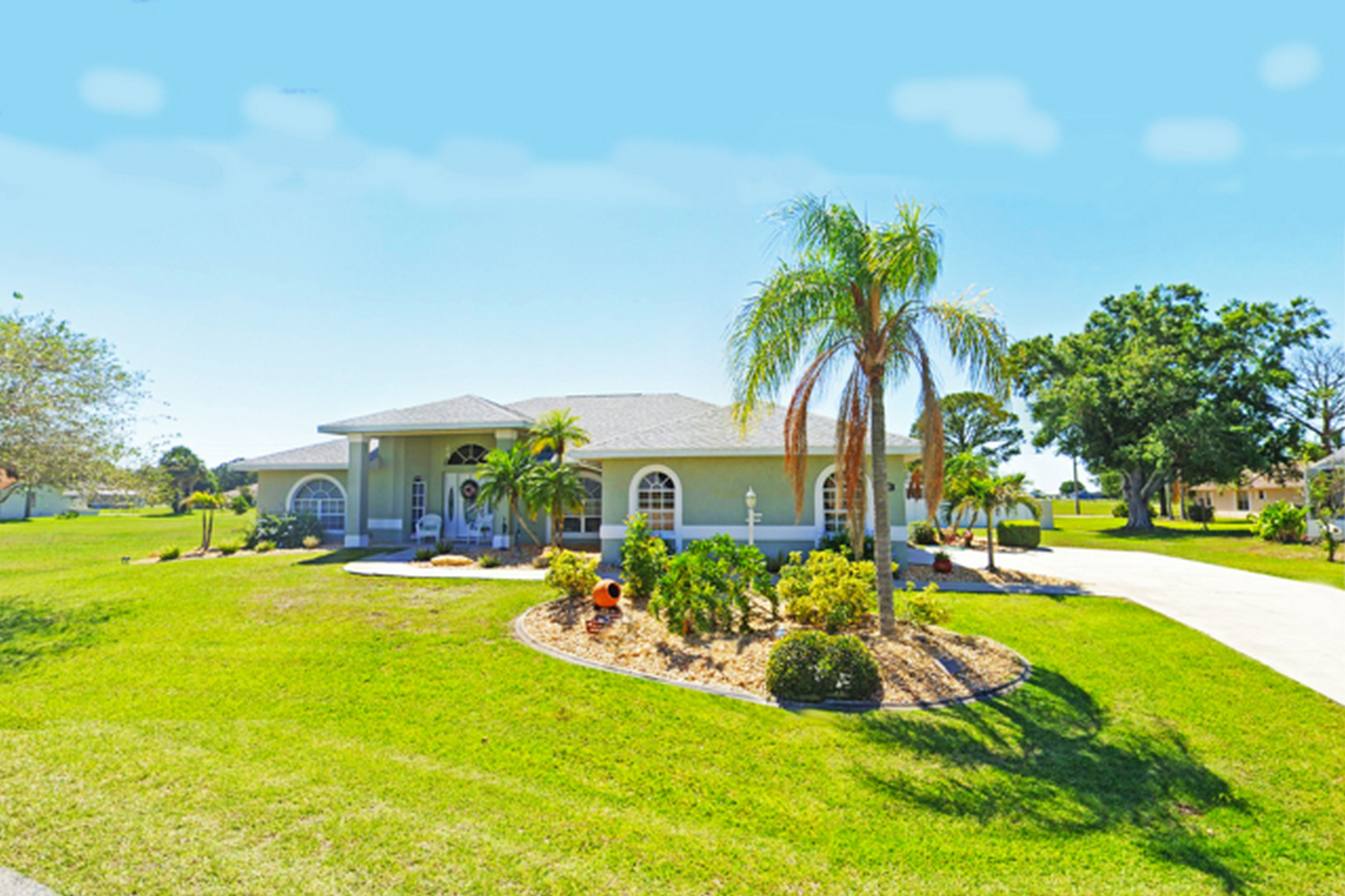 424 Holly Drive Sebring FL 33876