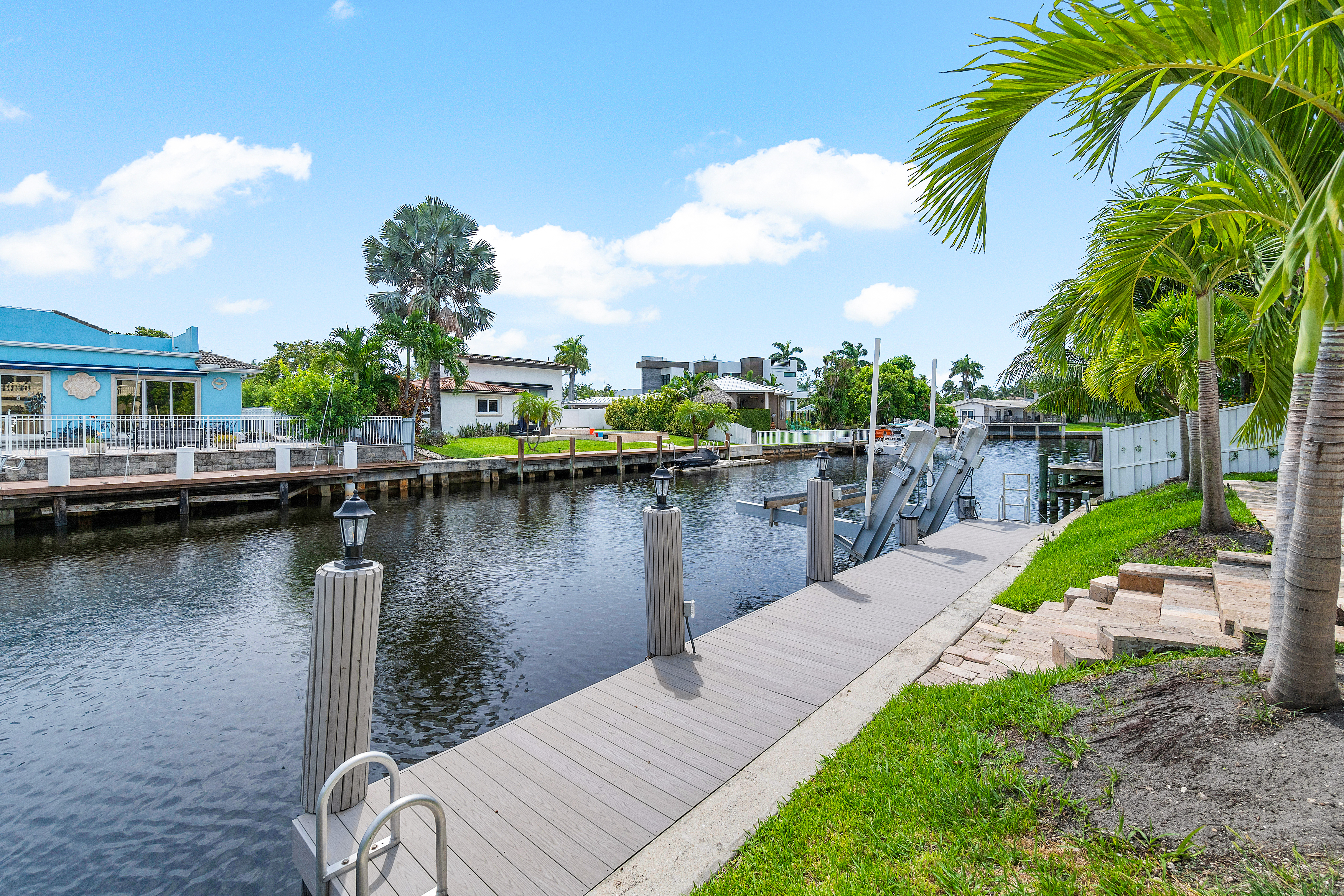 1366 SW 4th Court Boca Raton FL 33432
