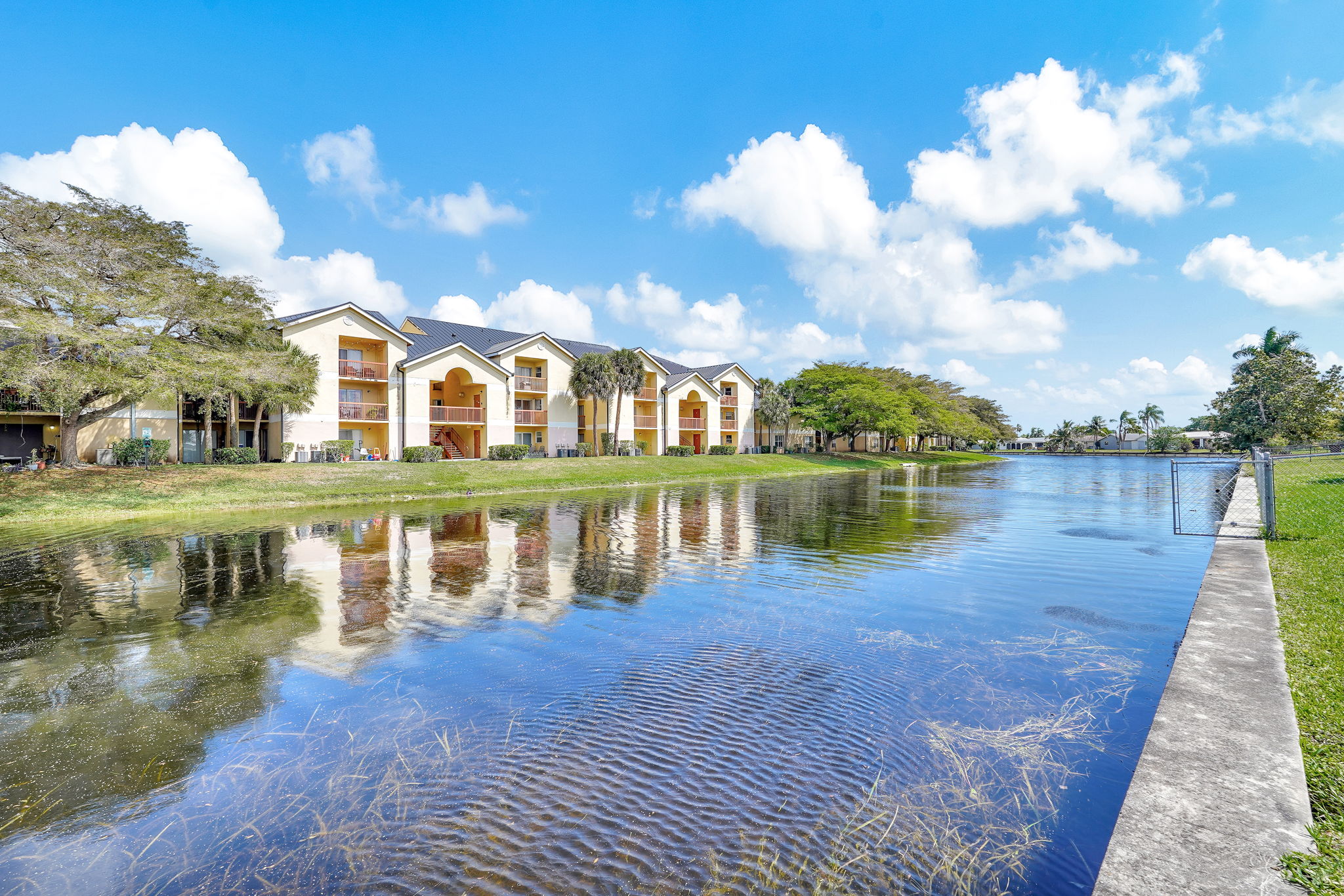 9603 NW 74th Court Tamarac FL 33321