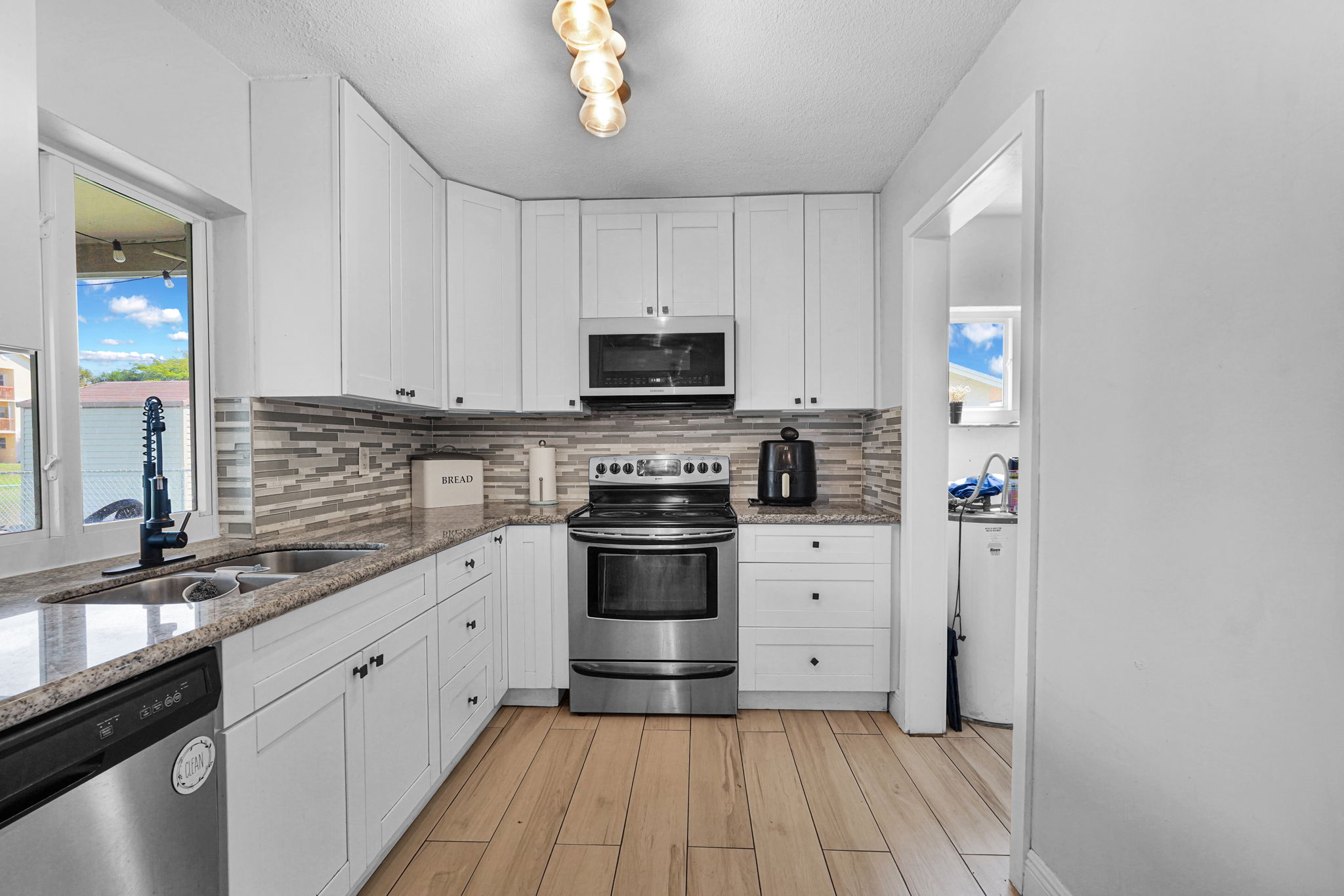 9603 NW 74th Court Tamarac FL 33321