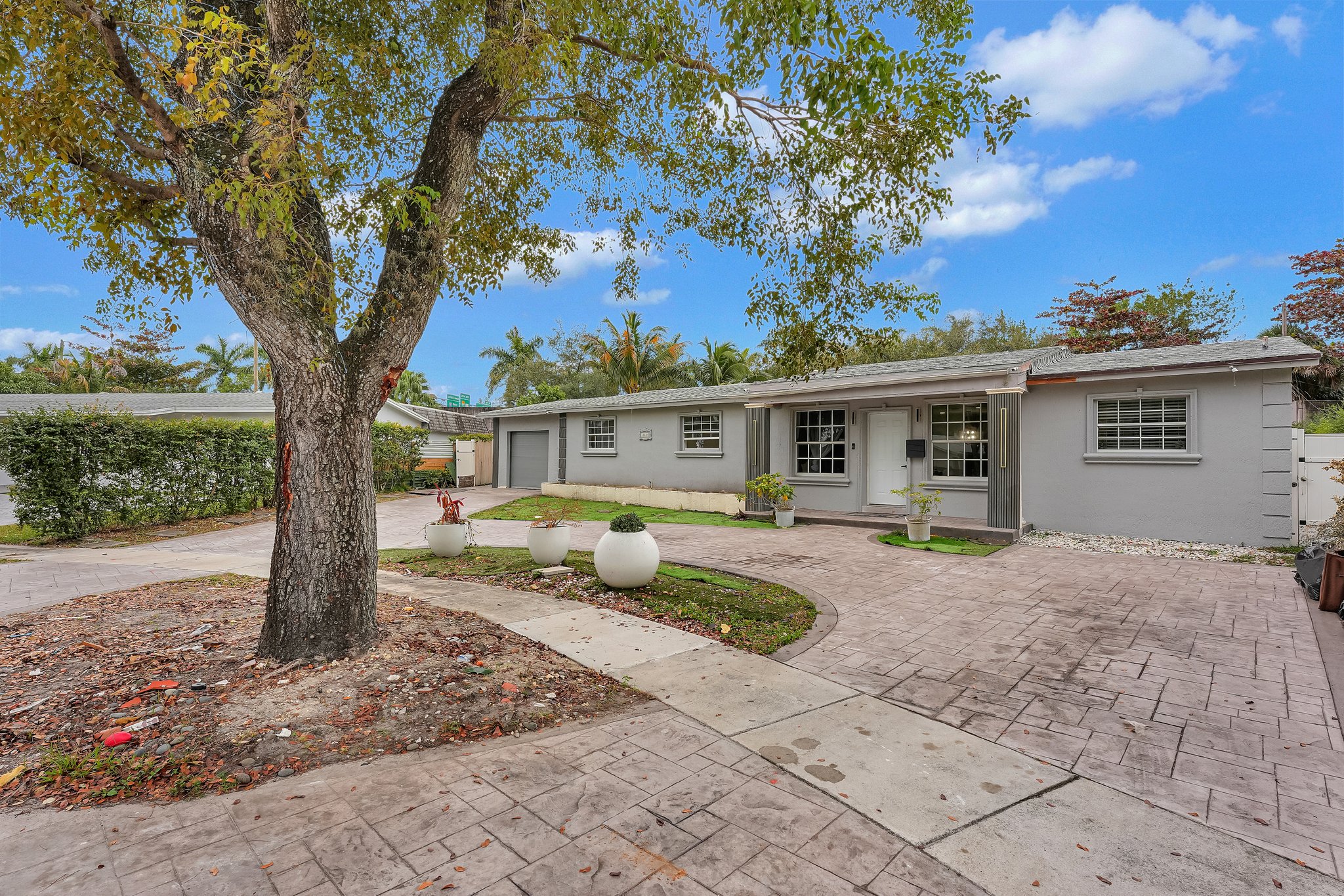 18600 NE 7th Court North Miami Beach FL 33179
