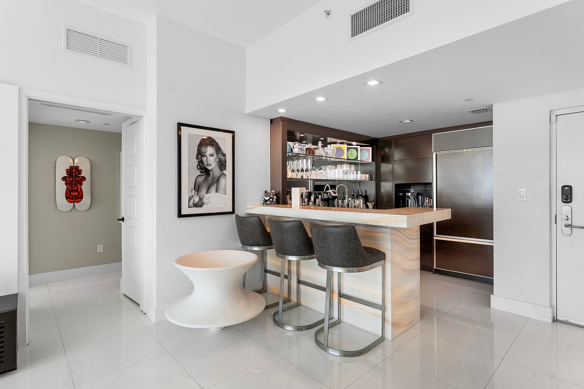 6801 Collins Avenue Miami Beach FL 33141