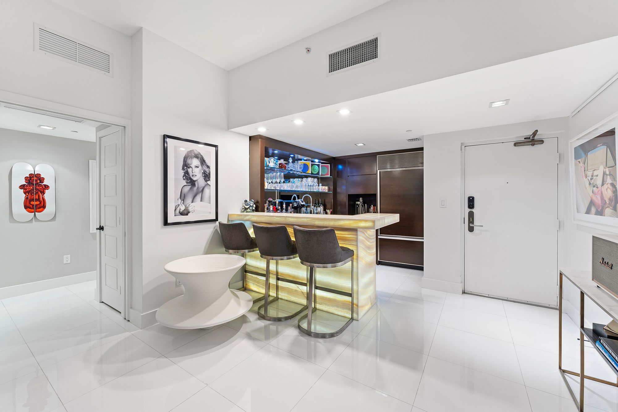 6801 Collins Avenue Miami Beach FL 33141