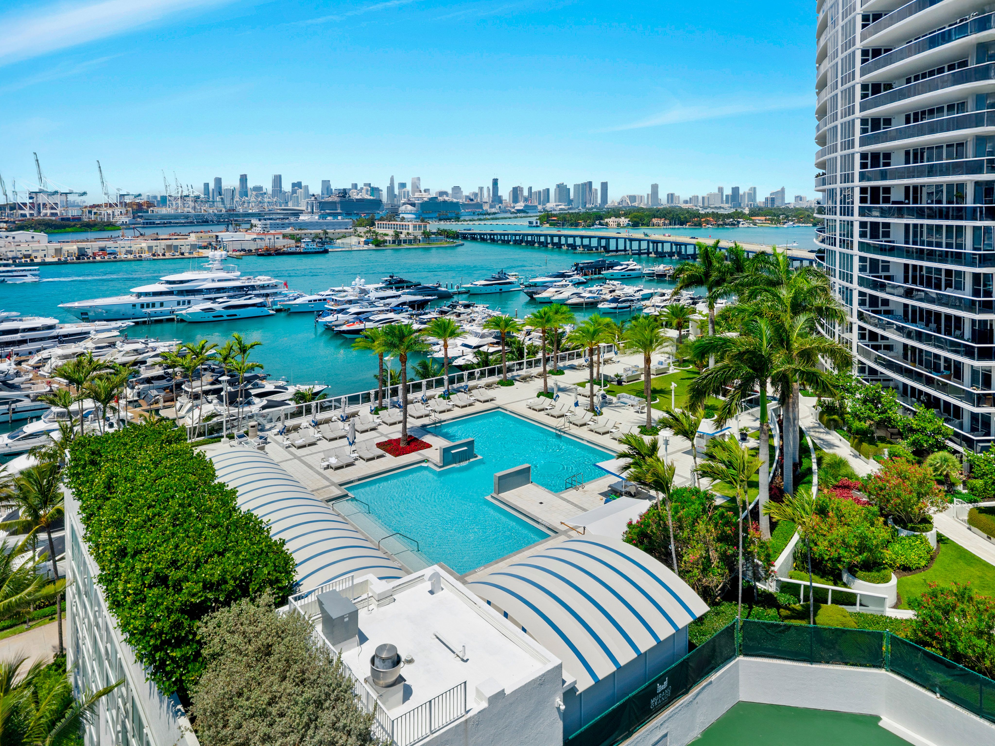400 Alton Road Miami Beach FL 33139