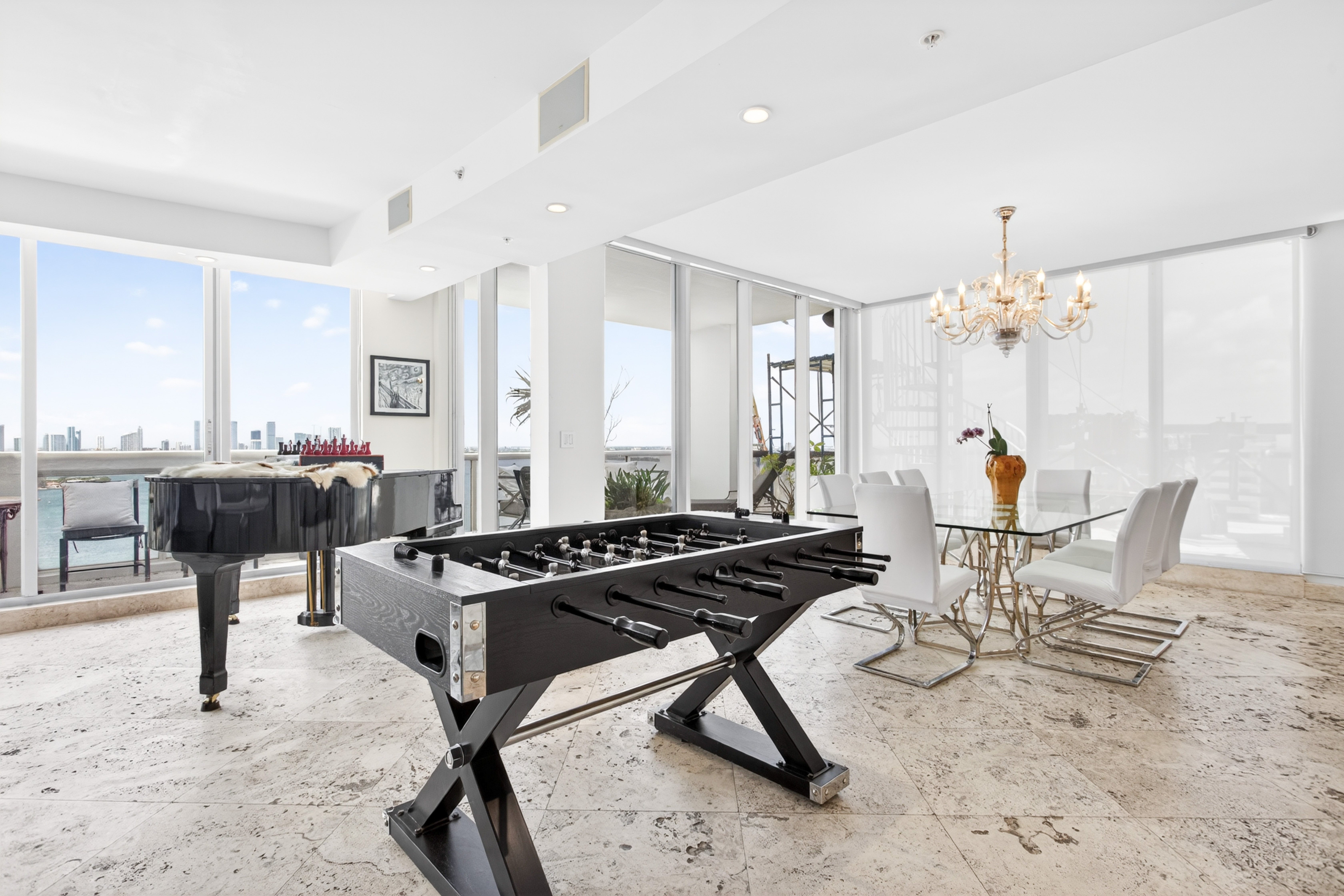 1900 Sunset Harbour Drive Miami Beach FL 33139
