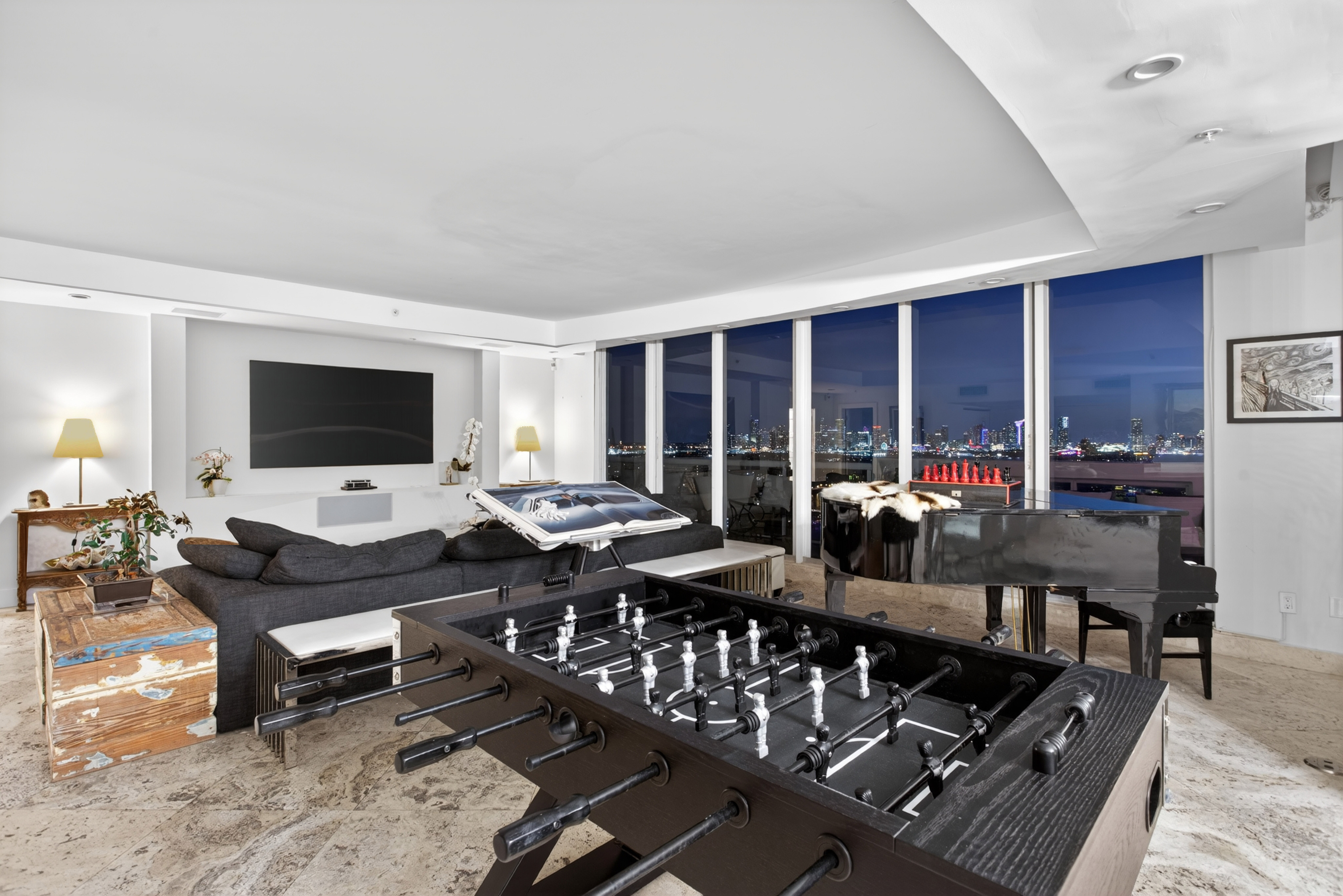 1900 Sunset Harbour Drive Miami Beach FL 33139