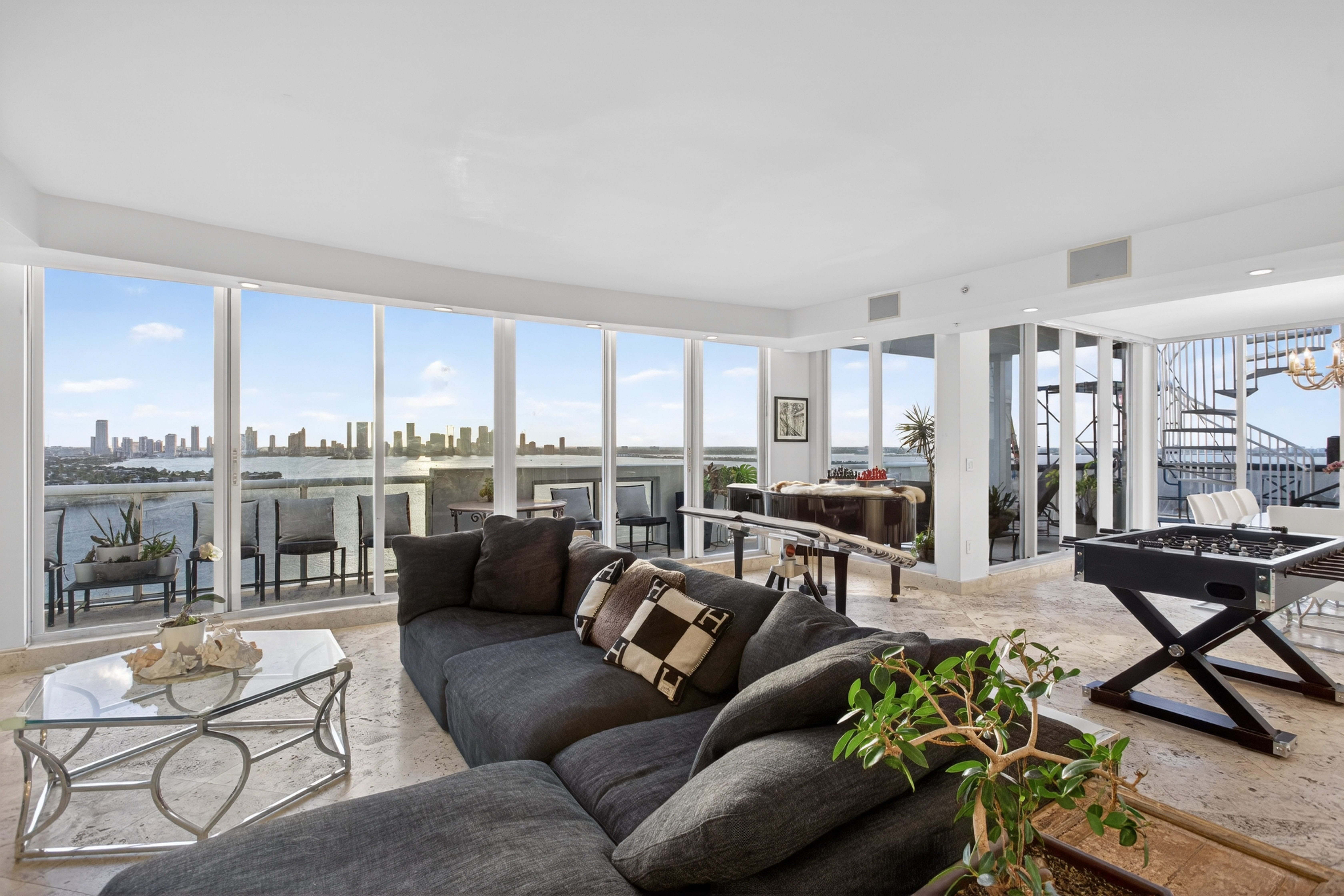 1900 Sunset Harbour Drive Miami Beach FL 33139