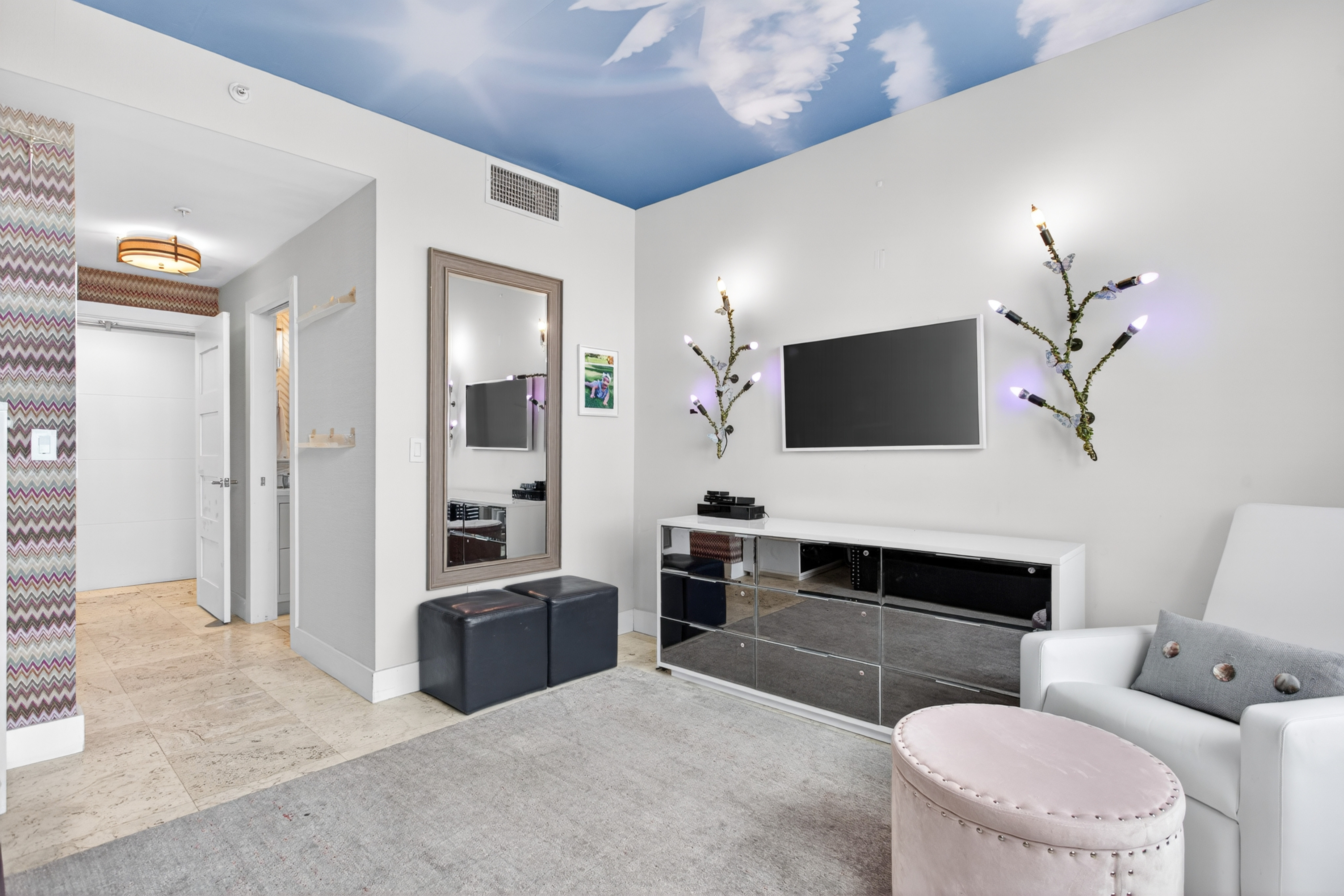 1900 Sunset Harbour Drive Miami Beach FL 33139