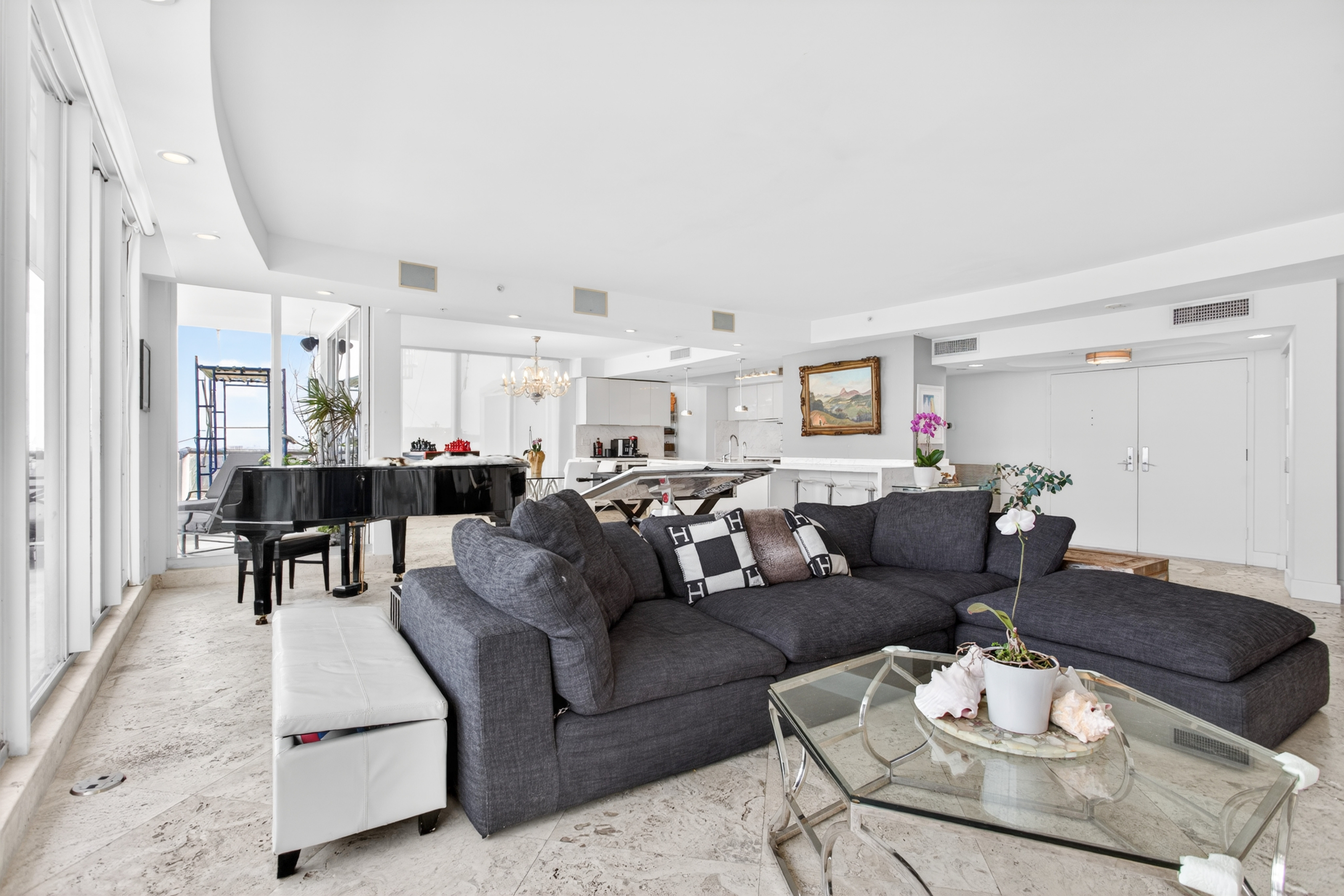 1900 Sunset Harbour Drive Miami Beach FL 33139