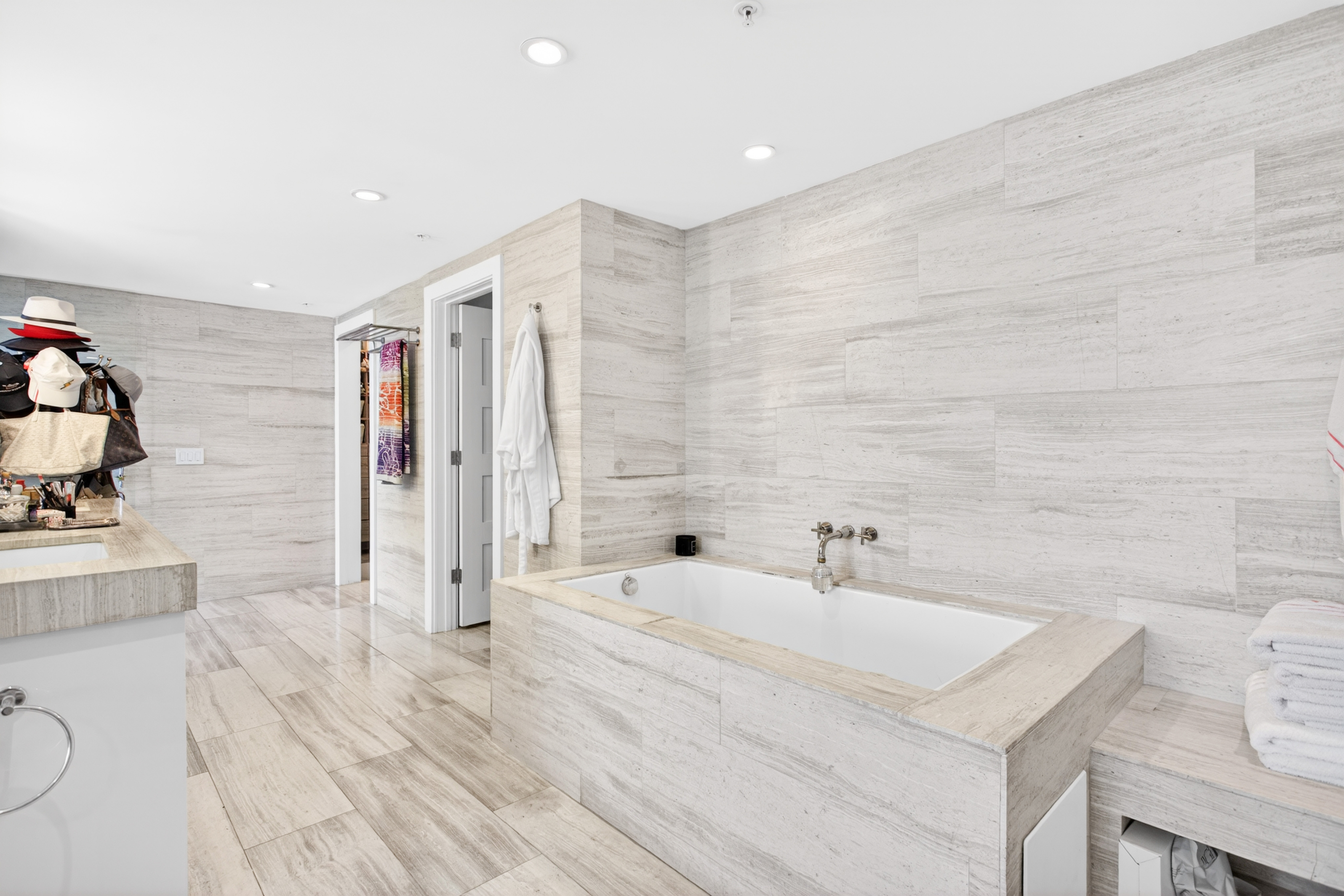 1900 Sunset Harbour Drive Miami Beach FL 33139