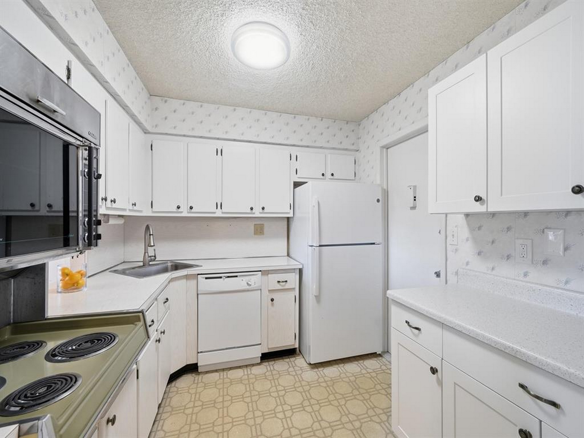 1400 S Ocean Drive Hollywood FL 33019