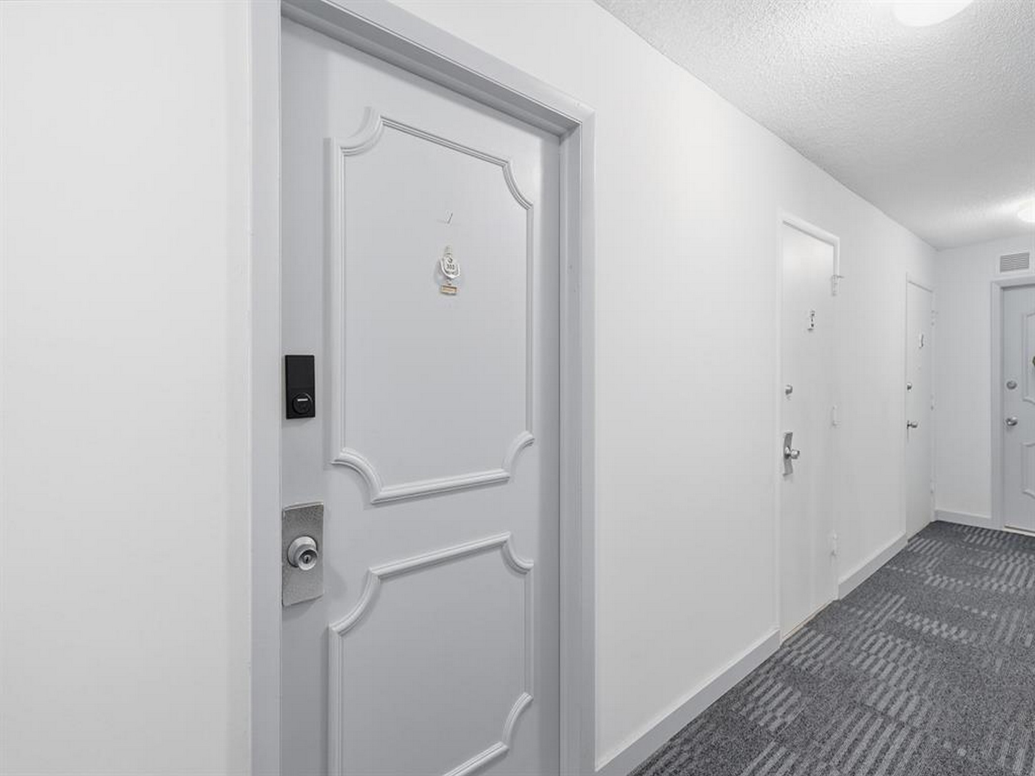 1400 S Ocean Drive Hollywood FL 33019