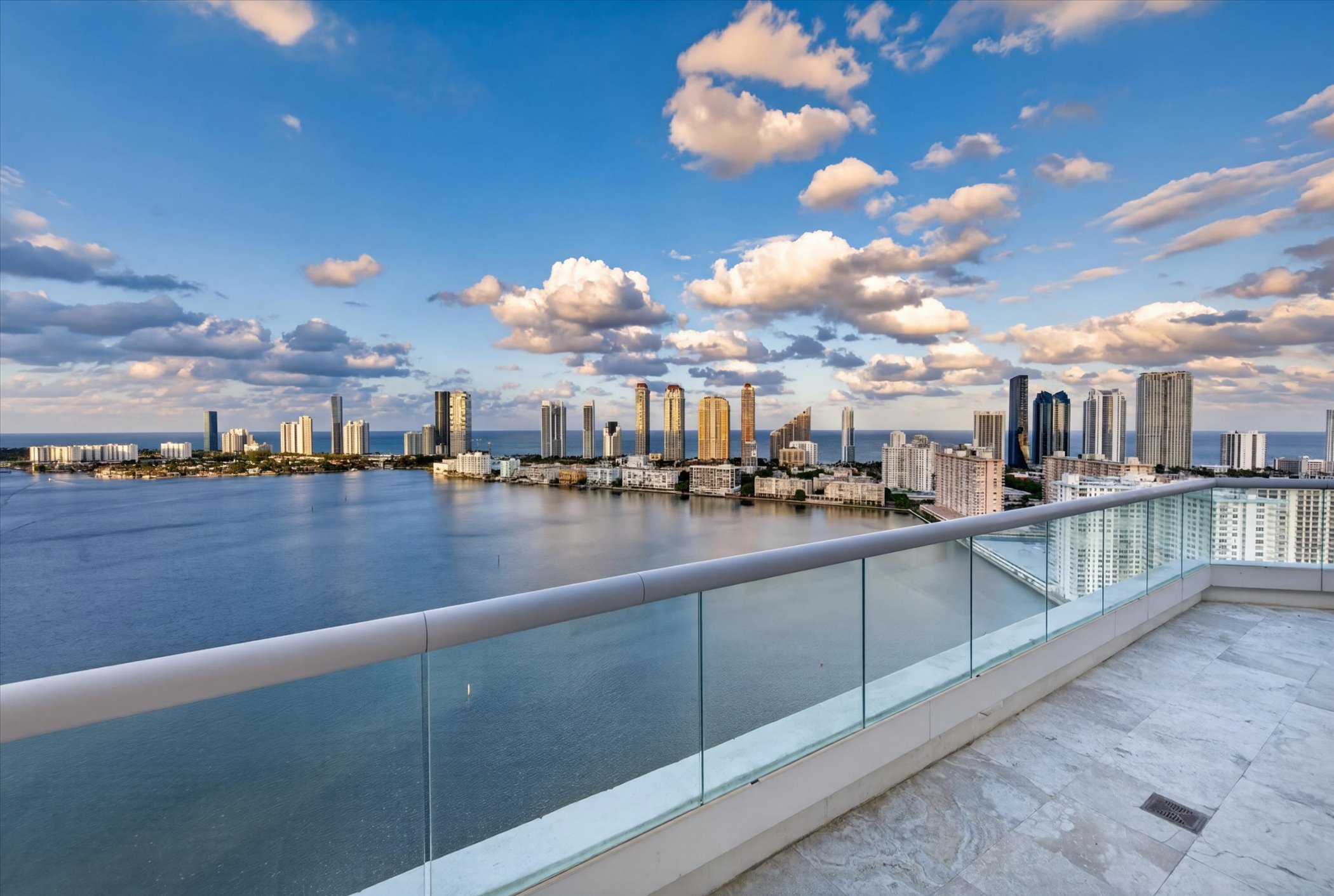 2600 Island Boulevard Aventura FL 33160