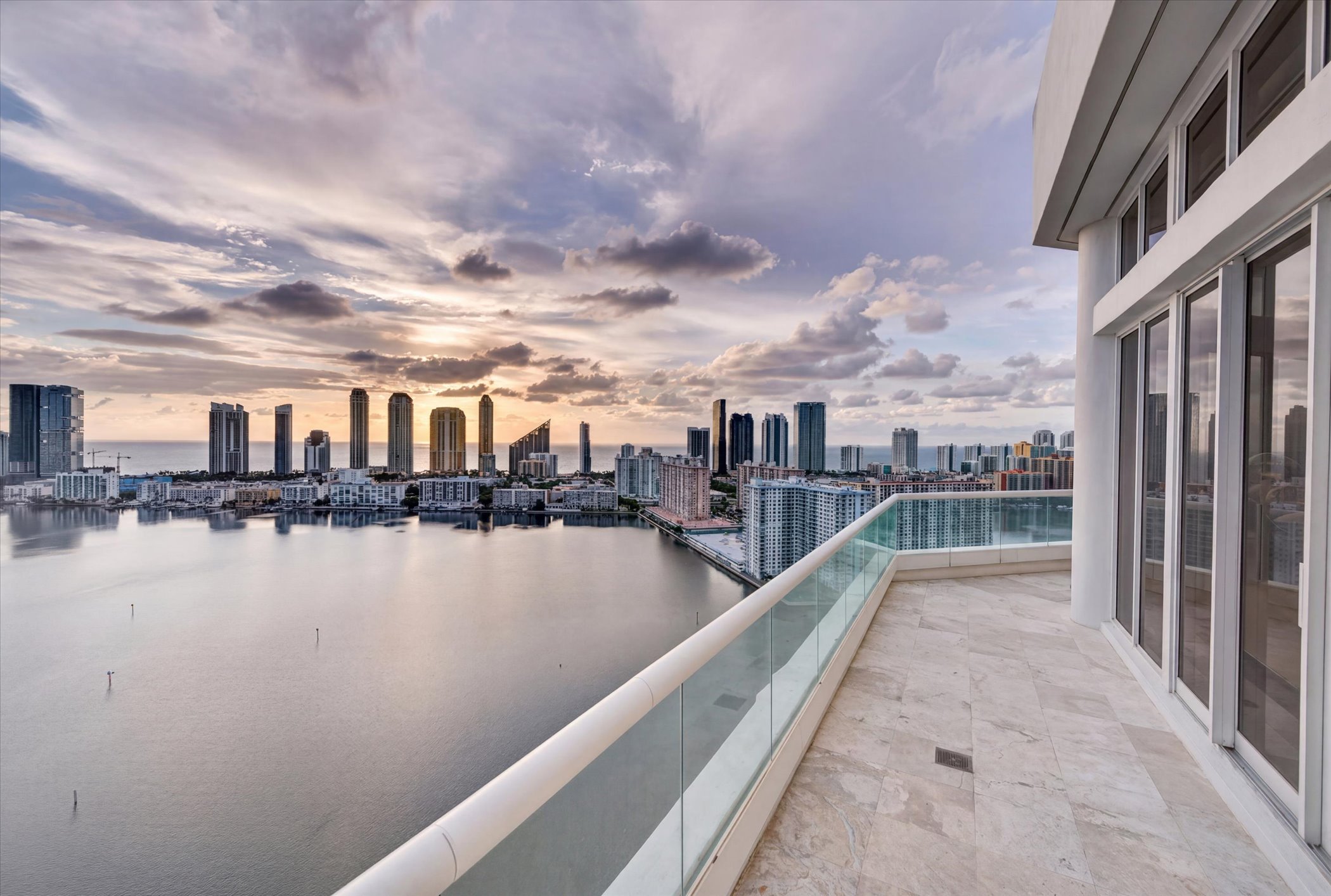 2600 Island Boulevard Aventura FL 33160