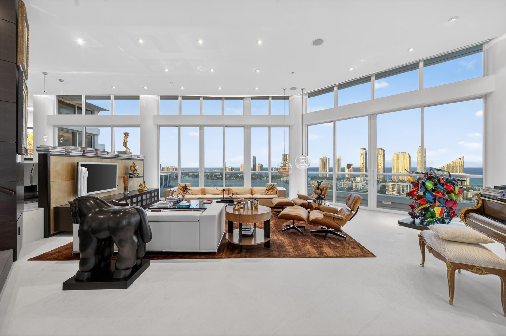 2600 Island Boulevard Aventura FL 33160