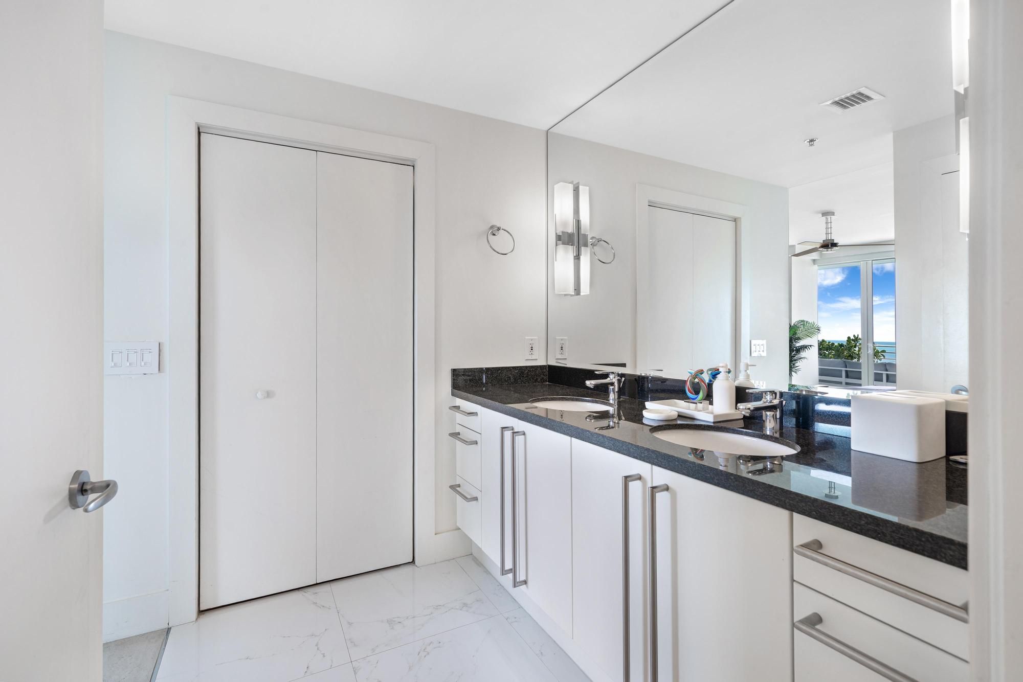 226 Ocean Drive Miami Beach FL 33139