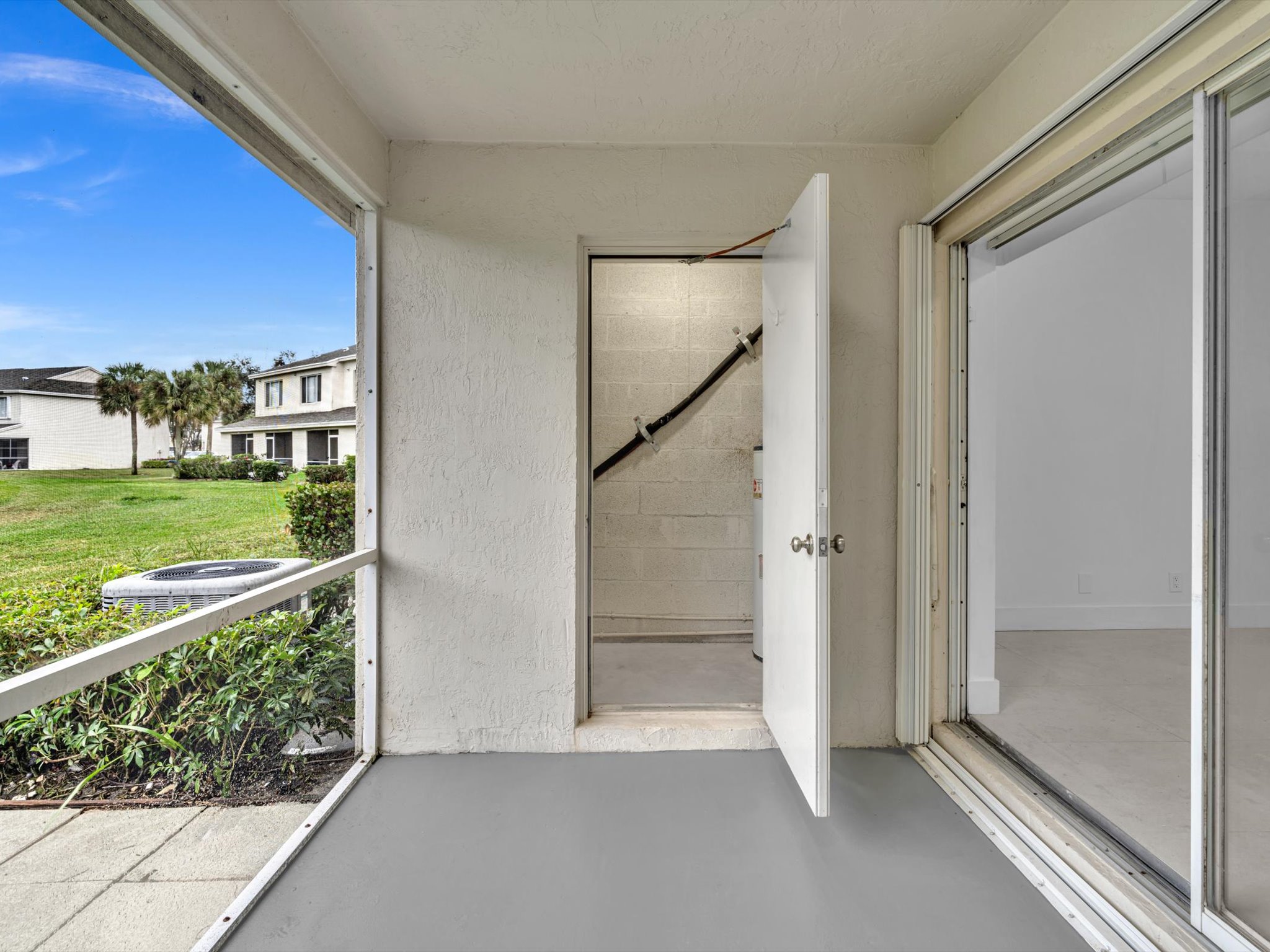 8 Key West Court Weston FL 33326