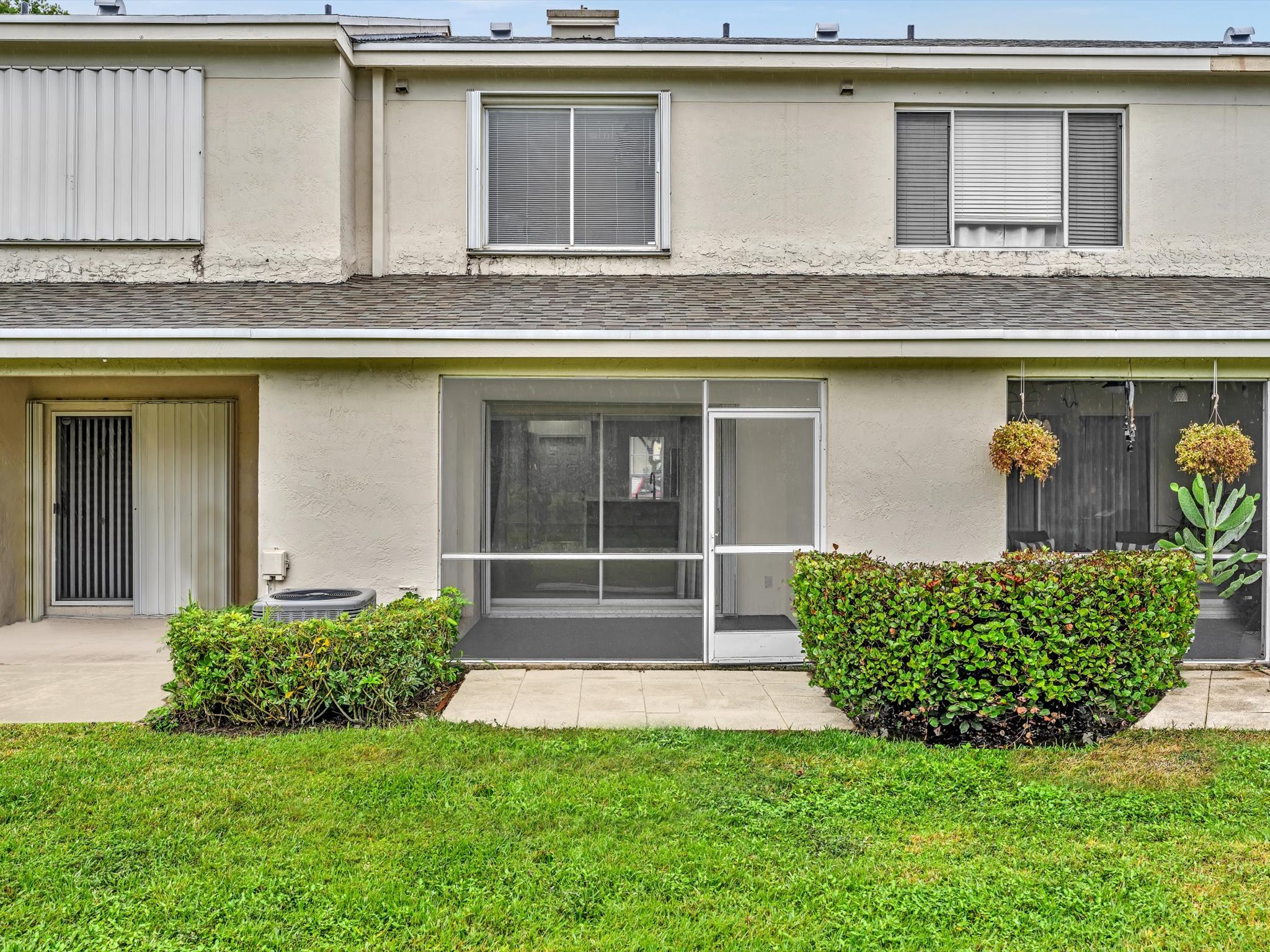 8 Key West Court Weston FL 33326