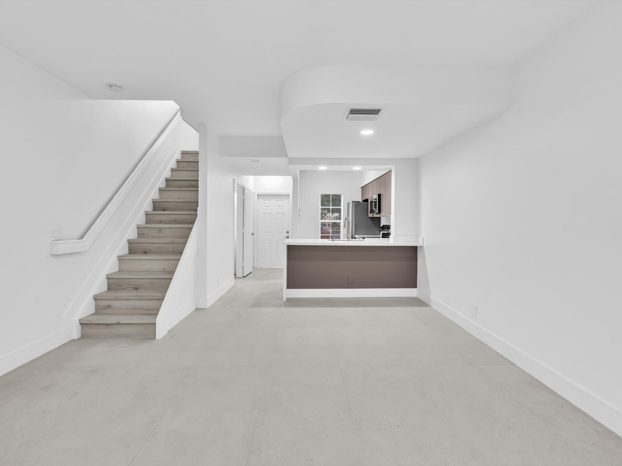 8 Key West Court Weston FL 33326