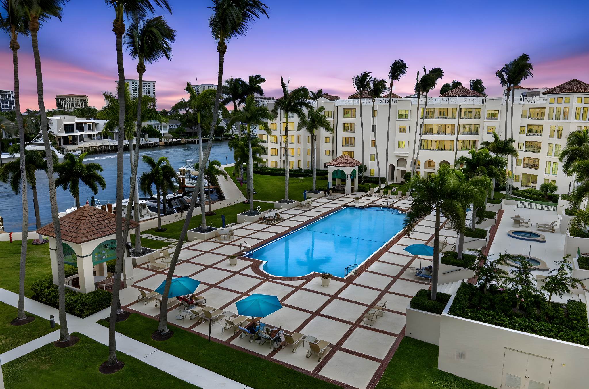 100 SE 5th Avenue Boca Raton FL 33432