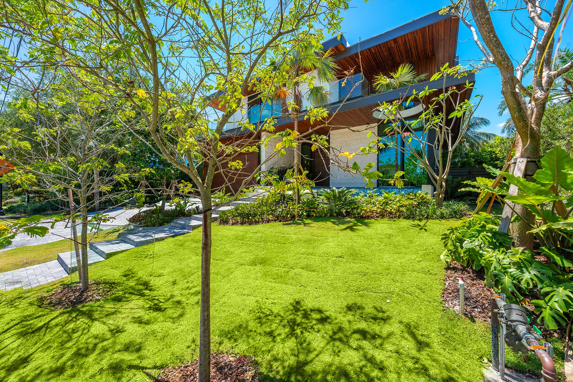 9640 W Broadview Drive Bay Harbor Islands FL 33154