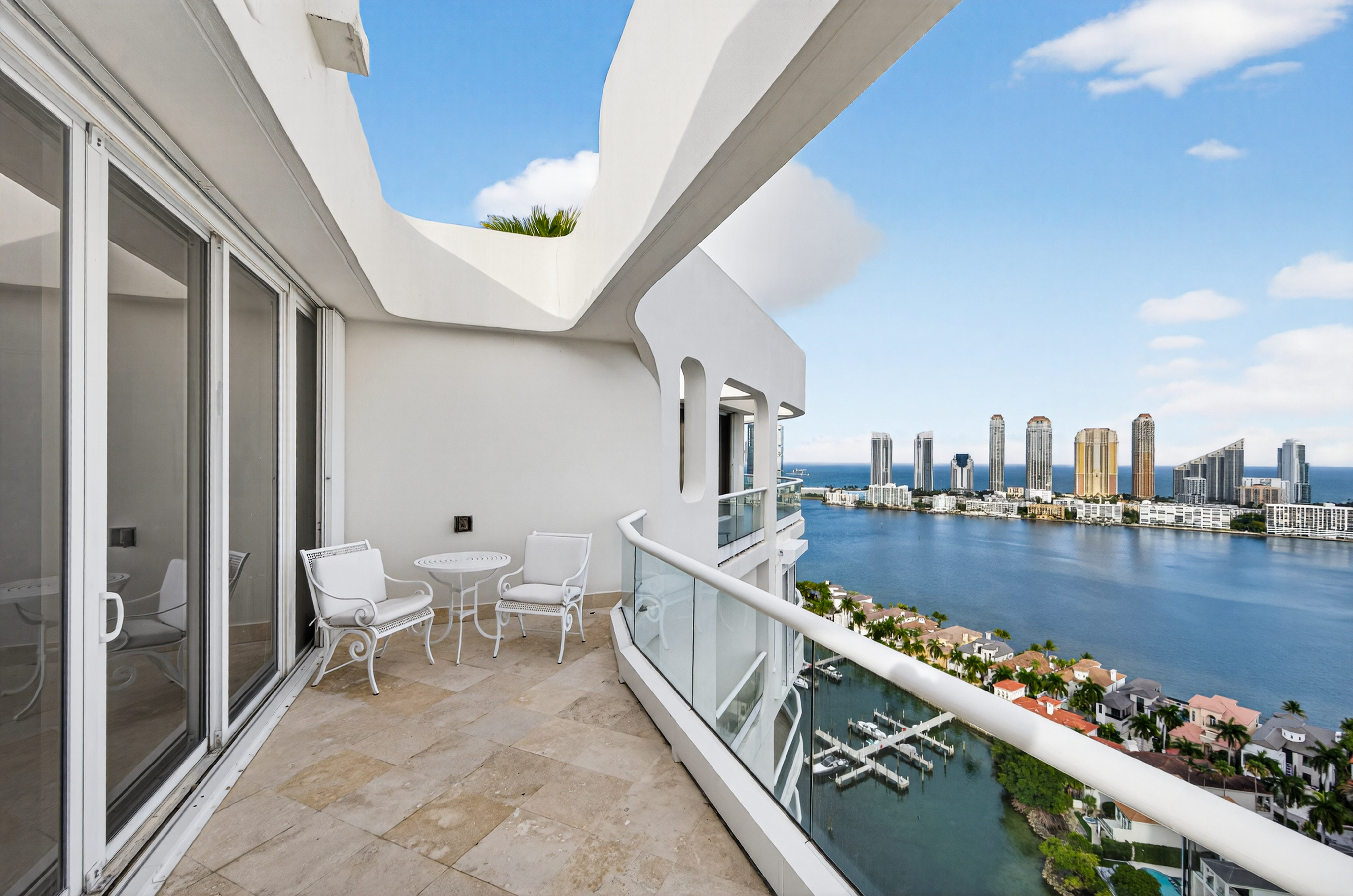 7000 Island Boulevard Aventura FL 33160