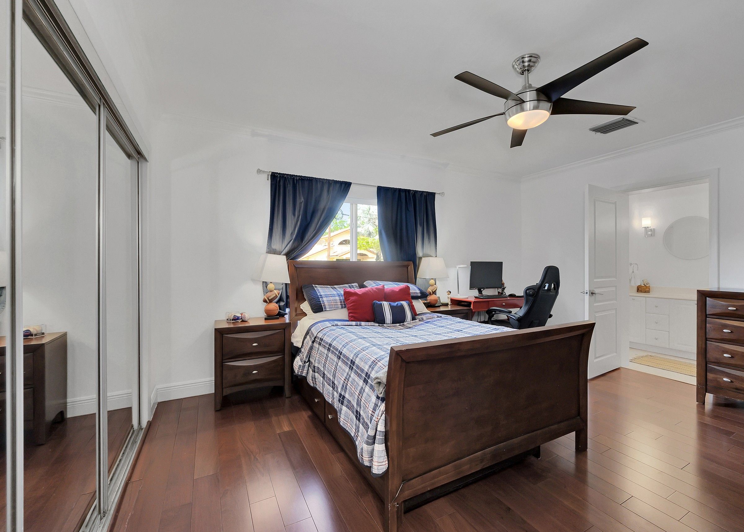 6134 SW 28th Street Miami FL 33155