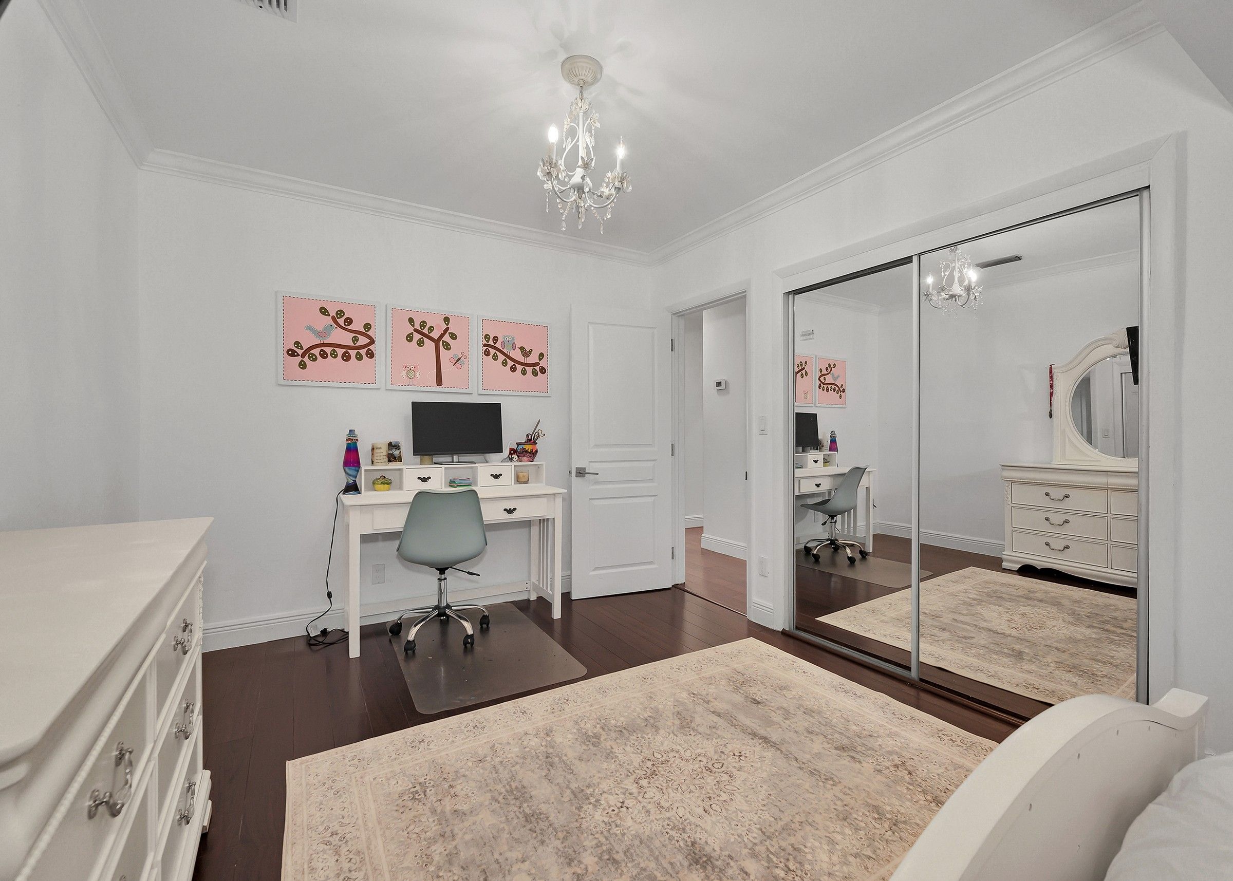 6134 SW 28th Street Miami FL 33155