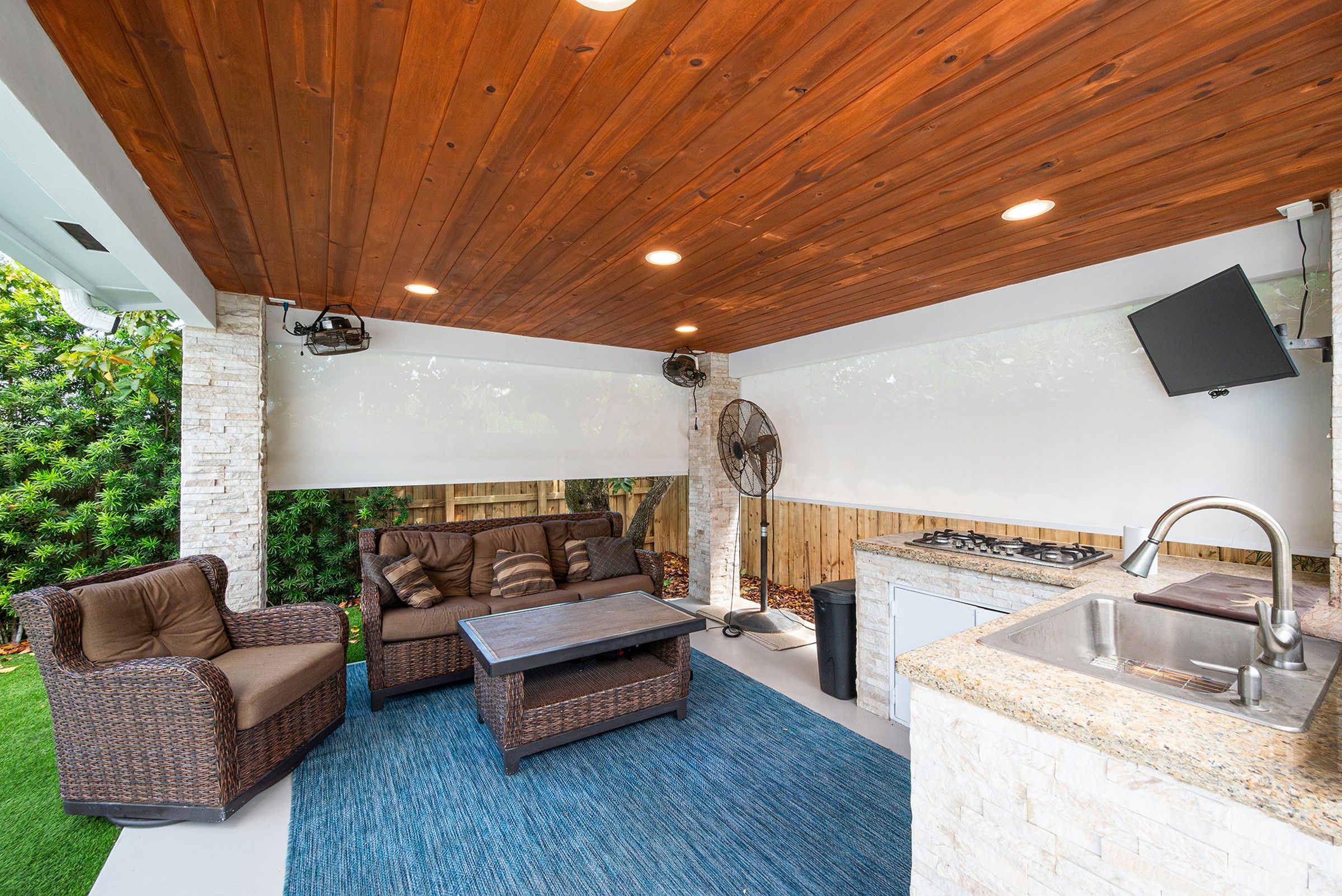 6134 SW 28th Street Miami FL 33155