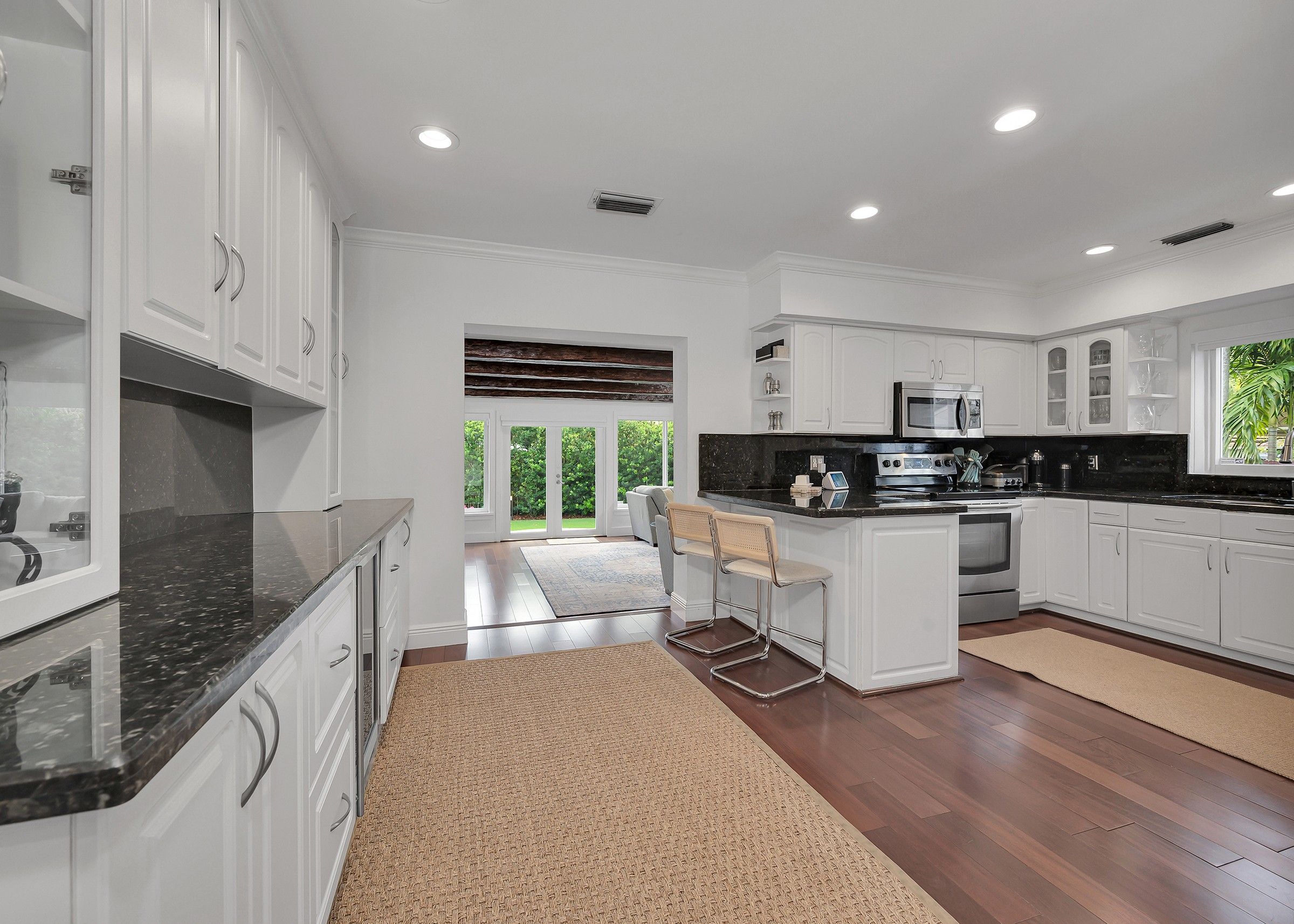 6134 SW 28th Street Miami FL 33155