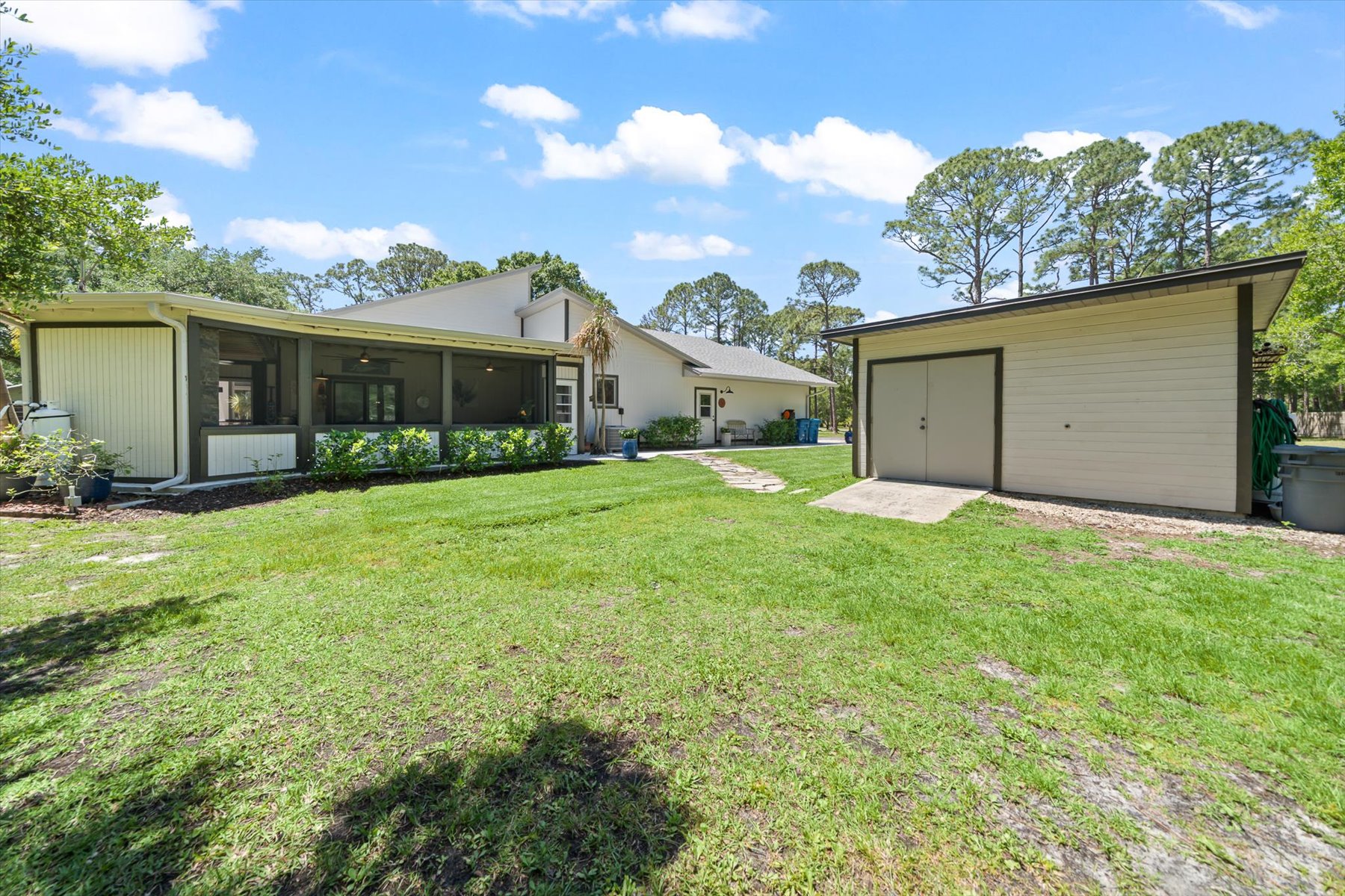 1527 Willard Road NW Palm Bay FL 32907