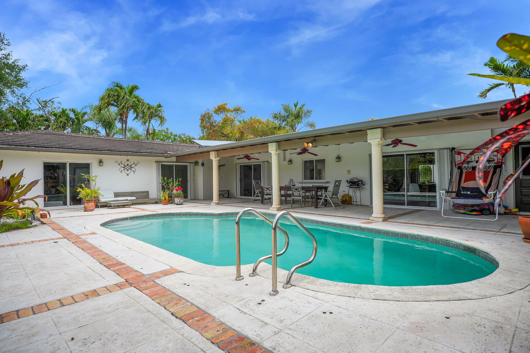 15280 SW 72nd Avenue Palmetto Bay FL 33157
