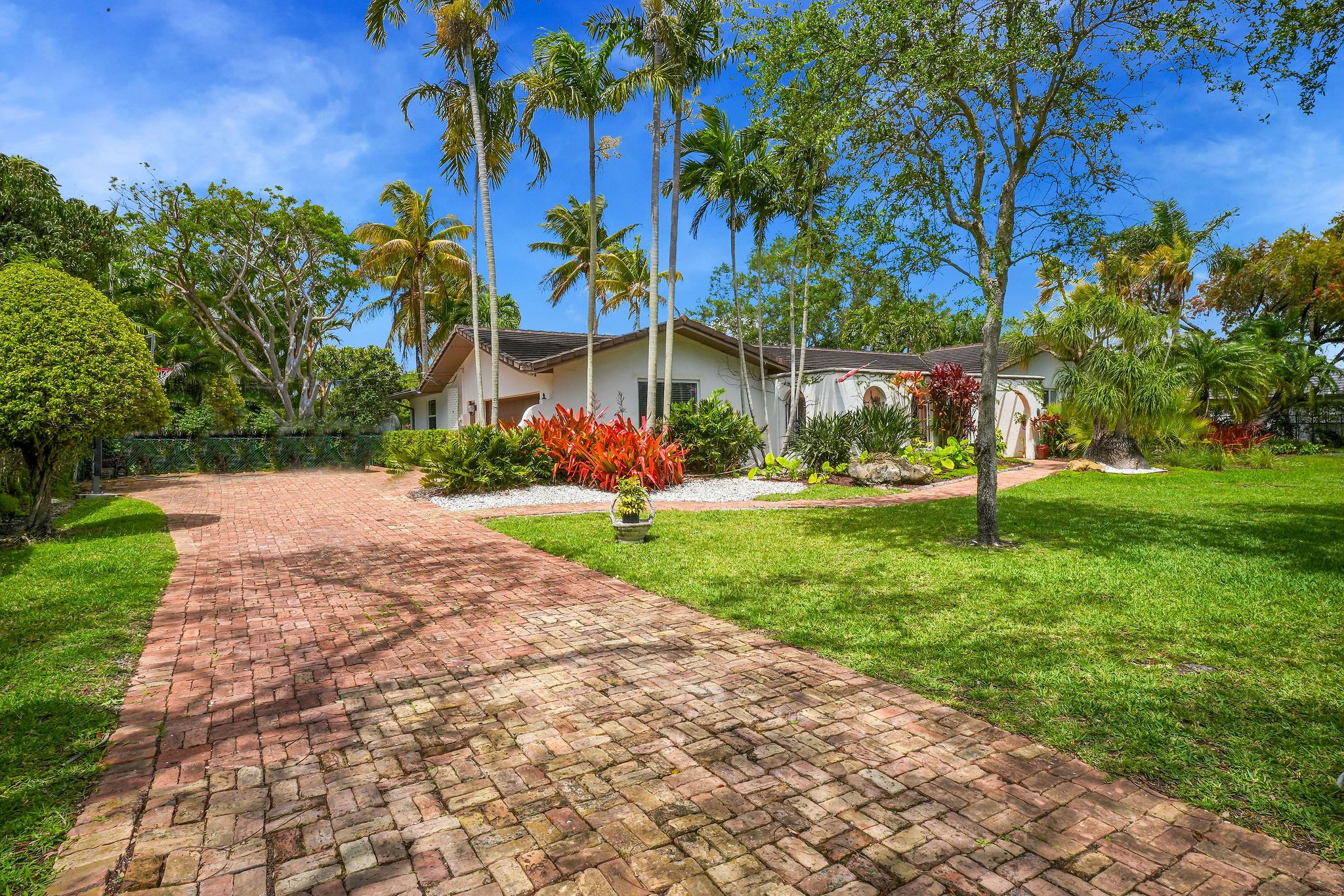 15280 SW 72nd Avenue Palmetto Bay FL 33157