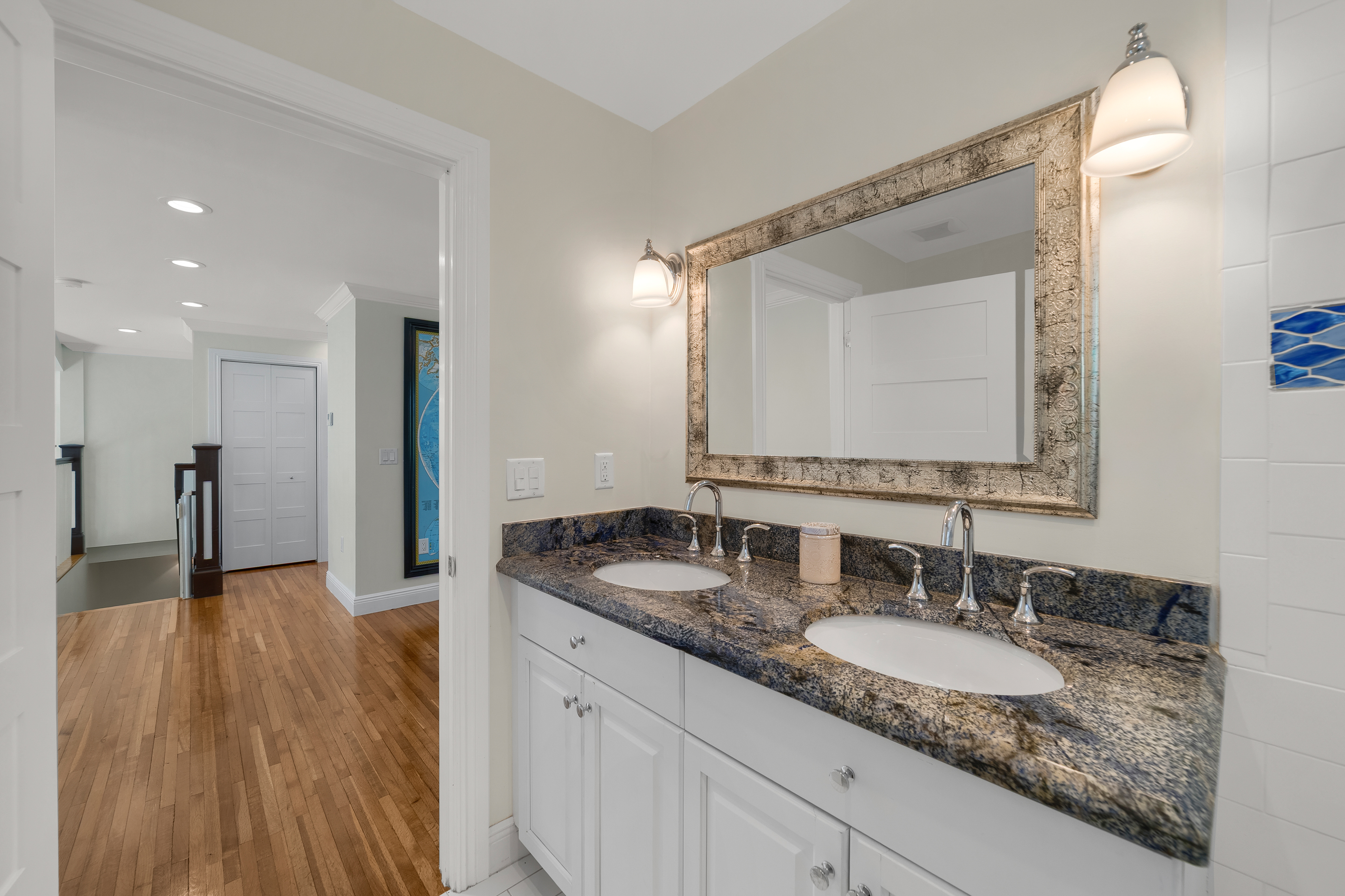 216 SE 10th Street Fort Lauderdale FL 33316