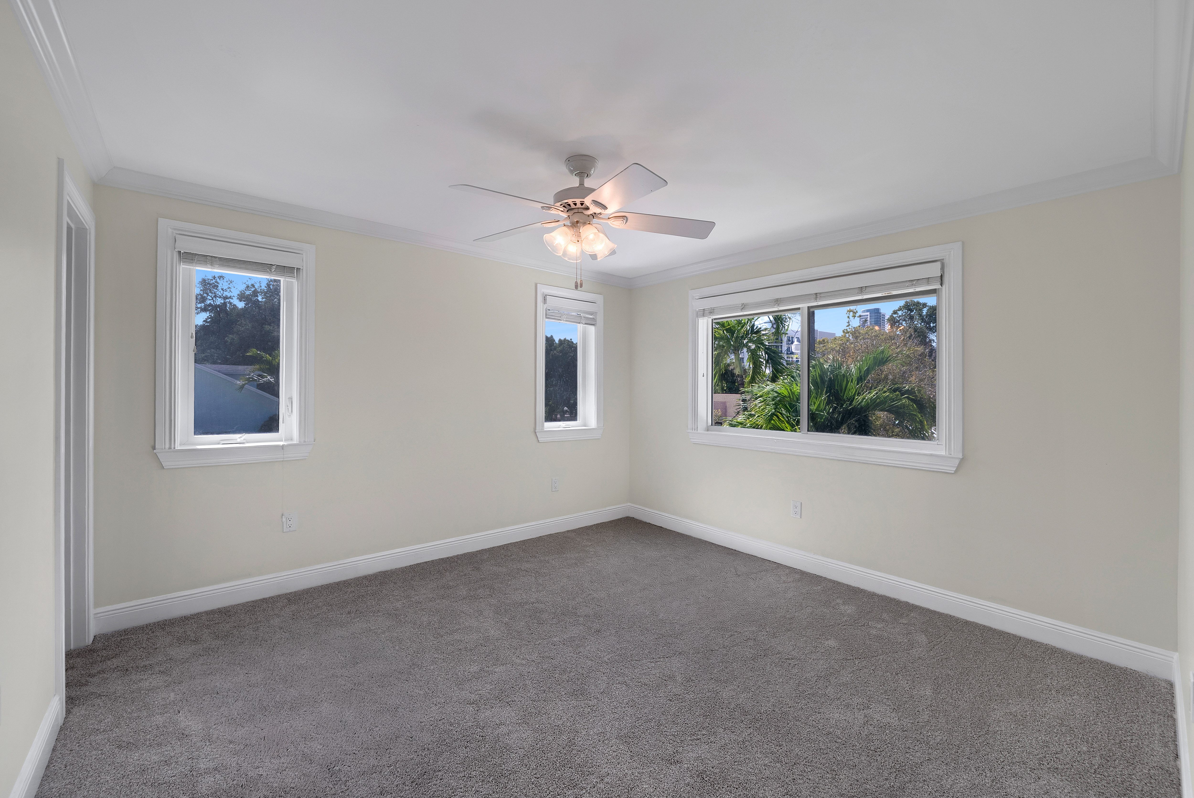 216 SE 10th Street Fort Lauderdale FL 33316
