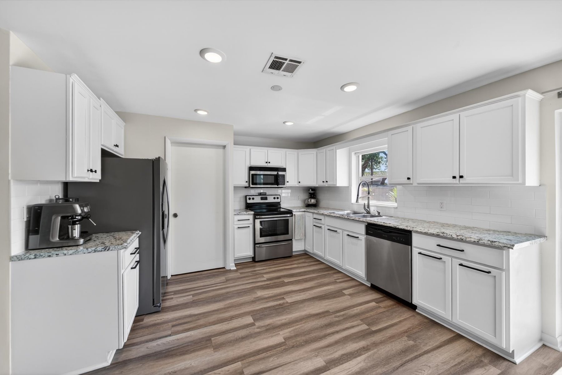 507 Bounty Avenue NE Palm Bay FL 32907