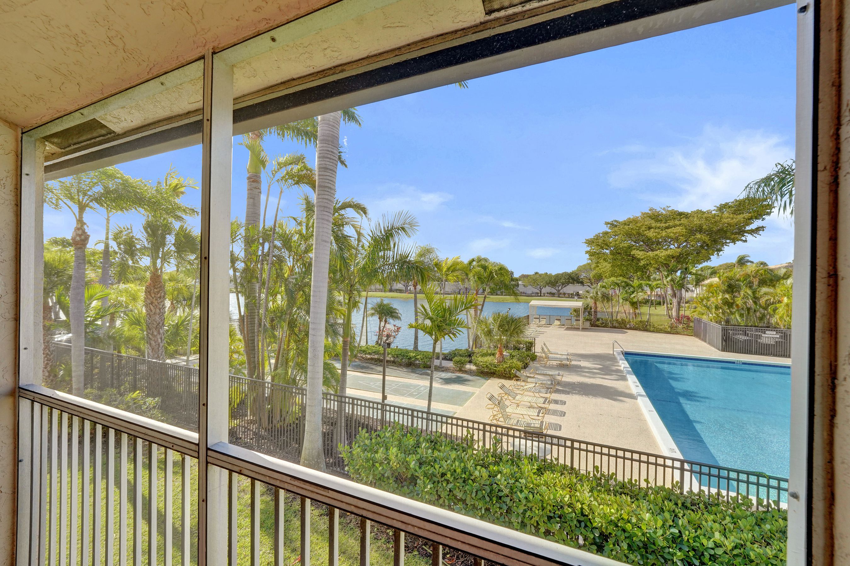 5531 Lakeside Drive Margate FL 33063